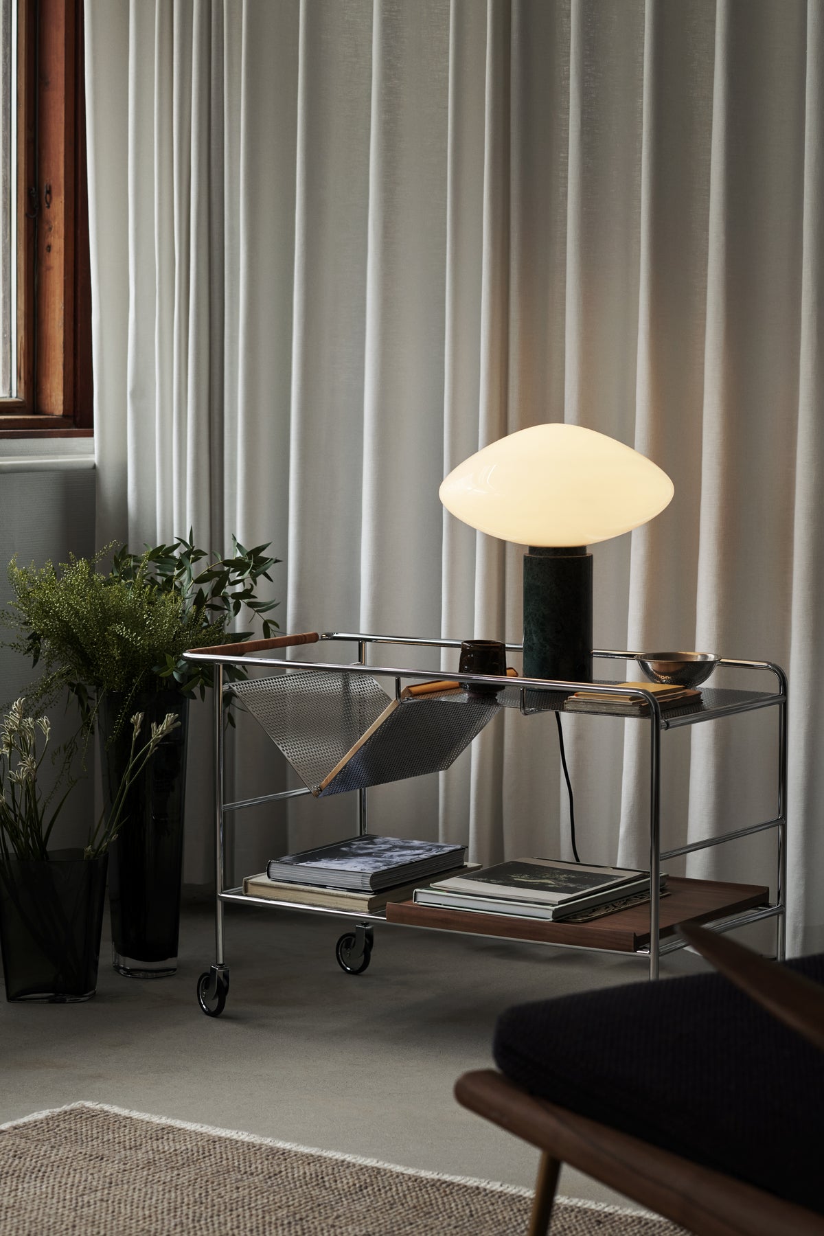 Stolní lampa MIST AP17 skleněné stínidlo se zeleným mramorovým podstavcem