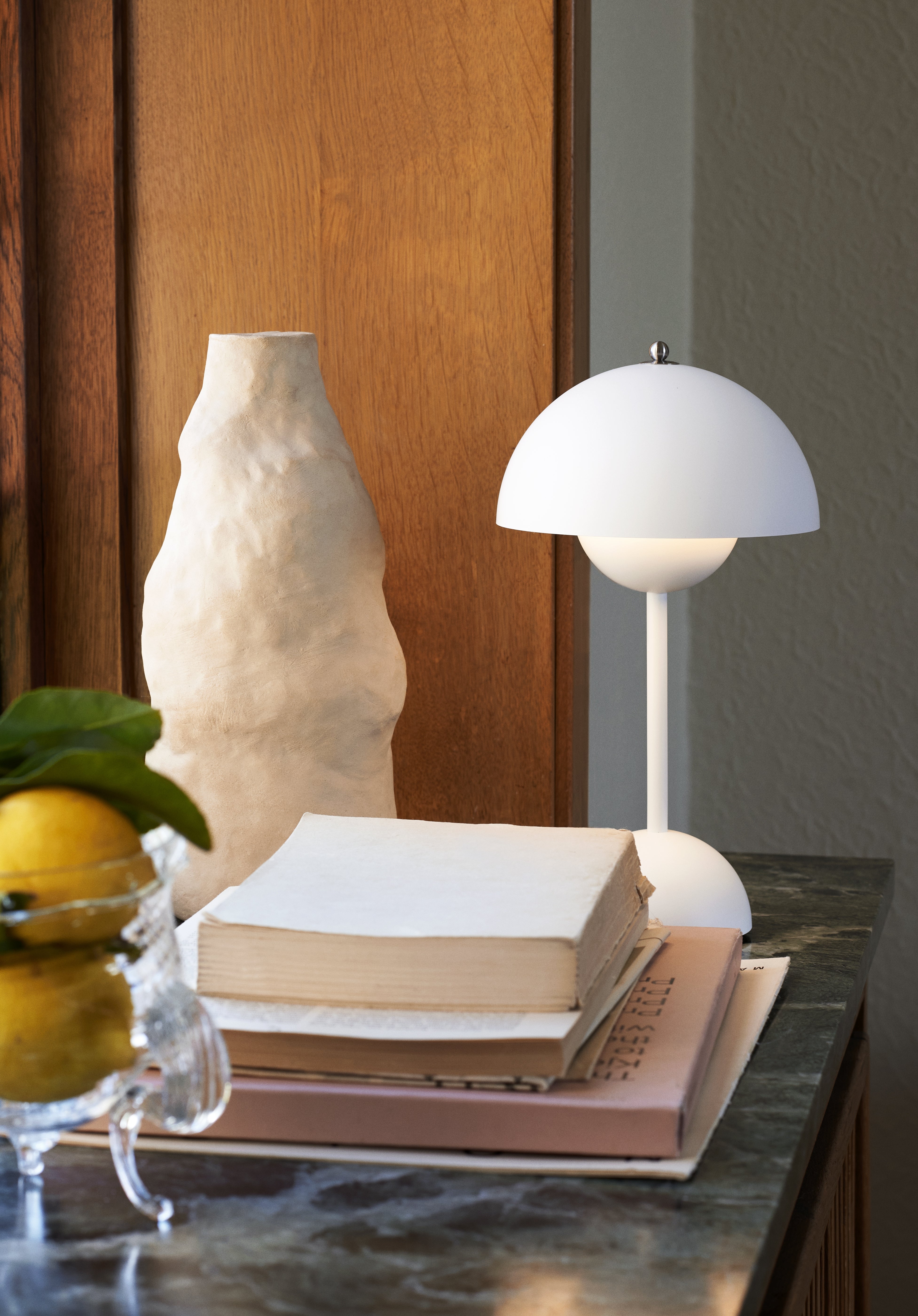 Lampa prenosná FLOWERPOT VP9 matná bílá