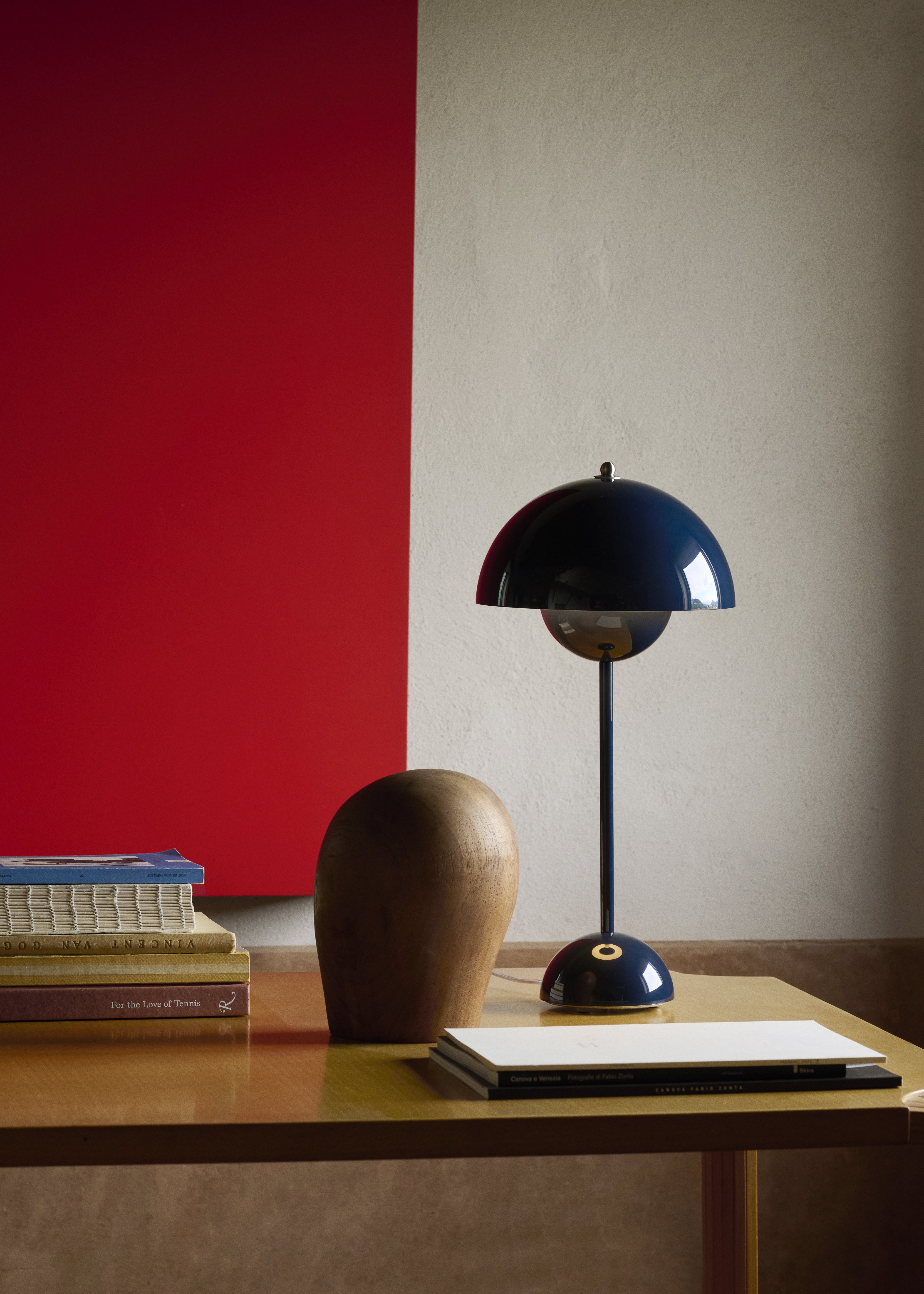 Stolní lampa FLOWERPOT VP3 ocelově modrá