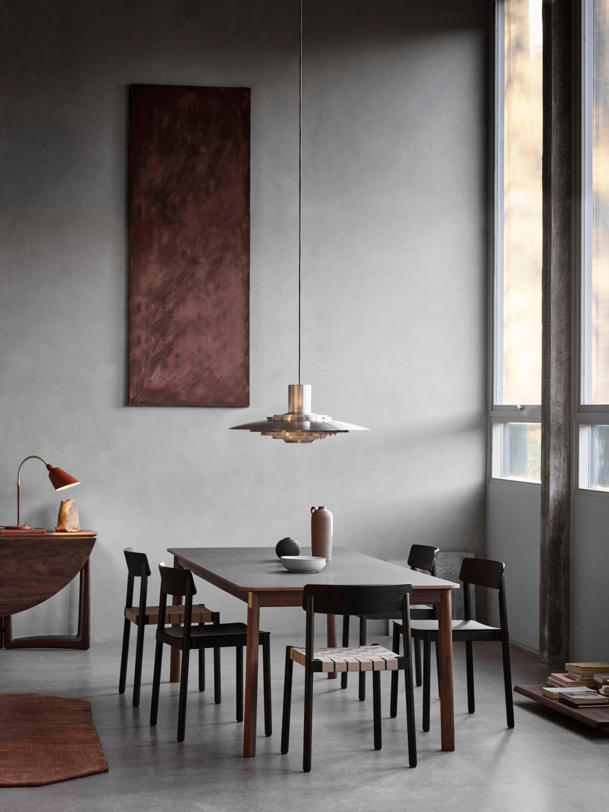 Matná bílá závěsná lampa P376
