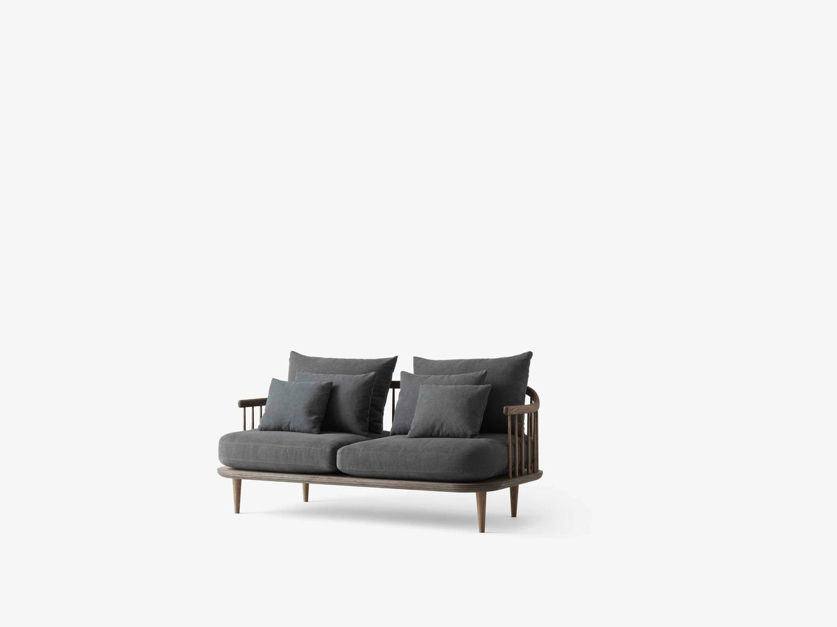 Sofa pro 2 osoby FLY SC2 čalouněná s kouřovým dubovým podstavcem