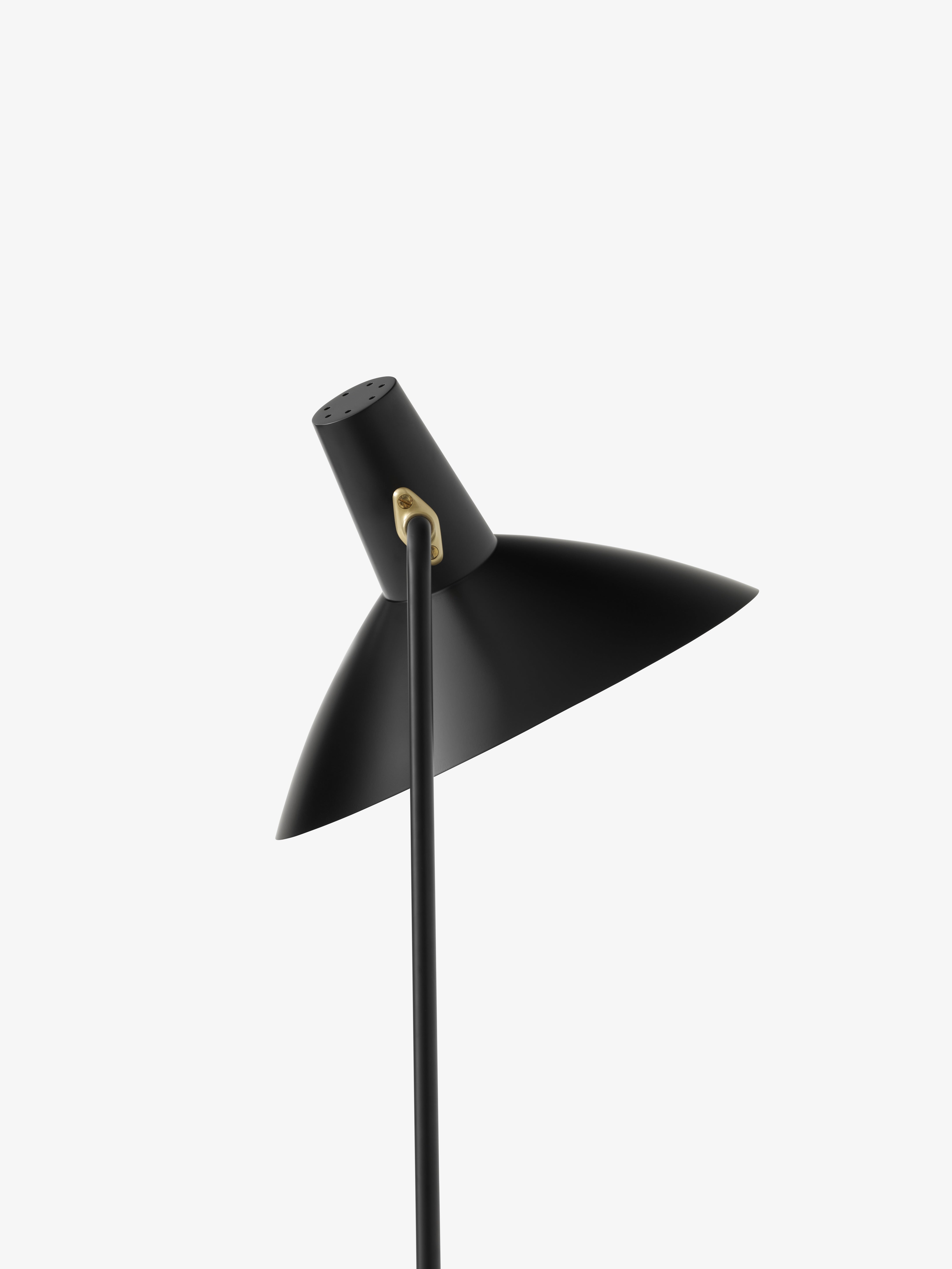 Podlahová lampa TRIPOD HM8 černá