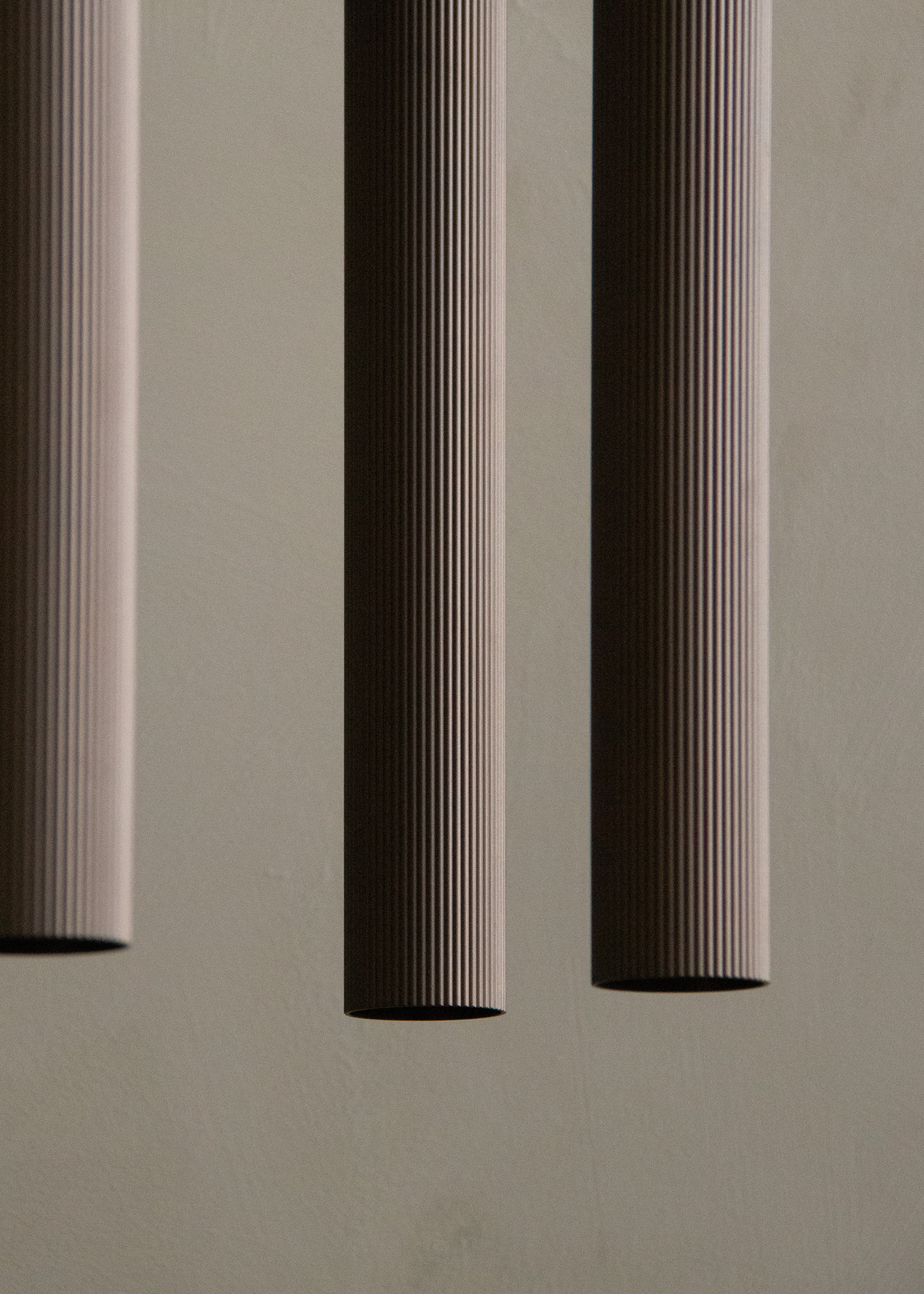 Závěsná lampa TUBULAIRE CANOPY hnědá