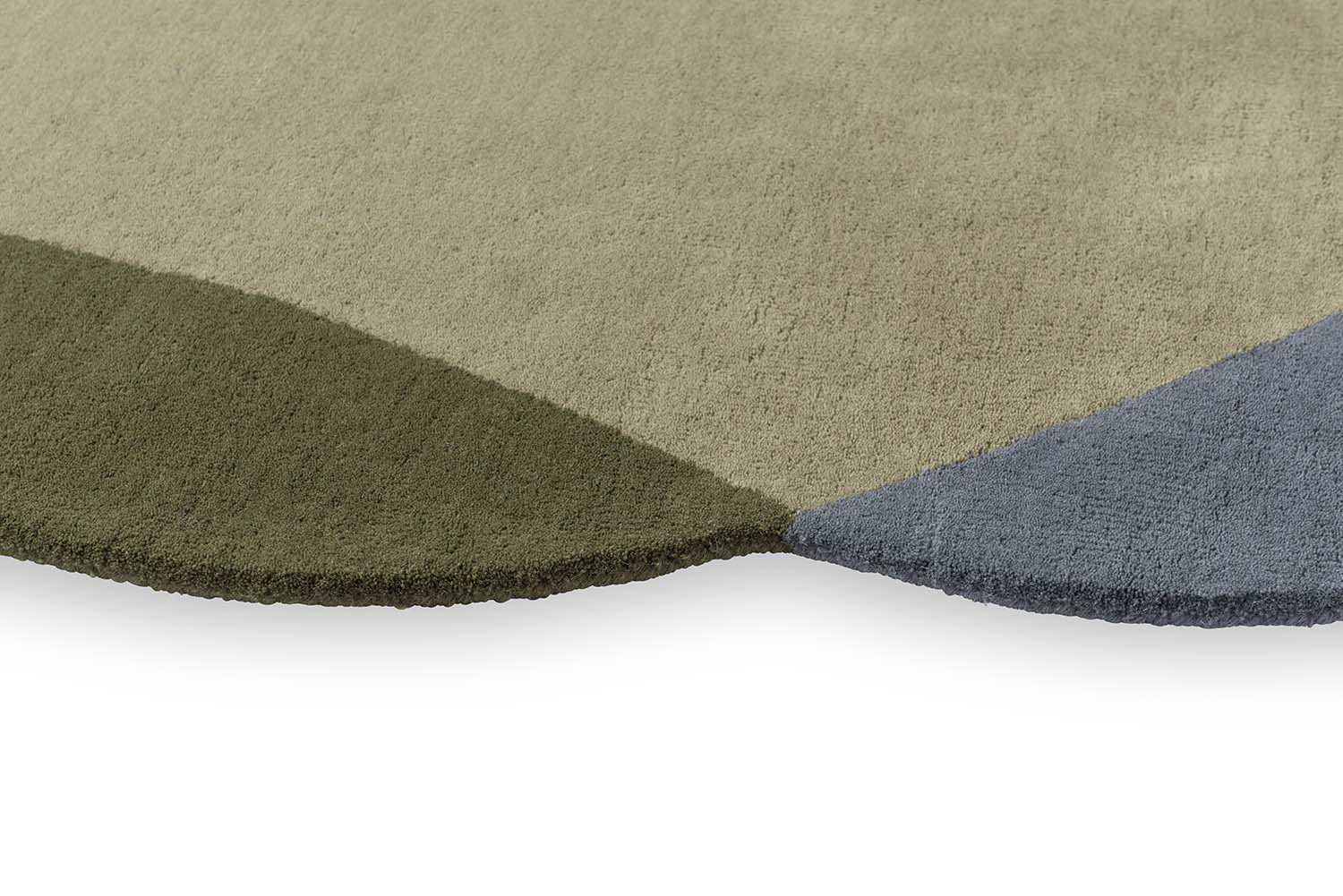 Oval rug ELEMENT CHAD green with blue