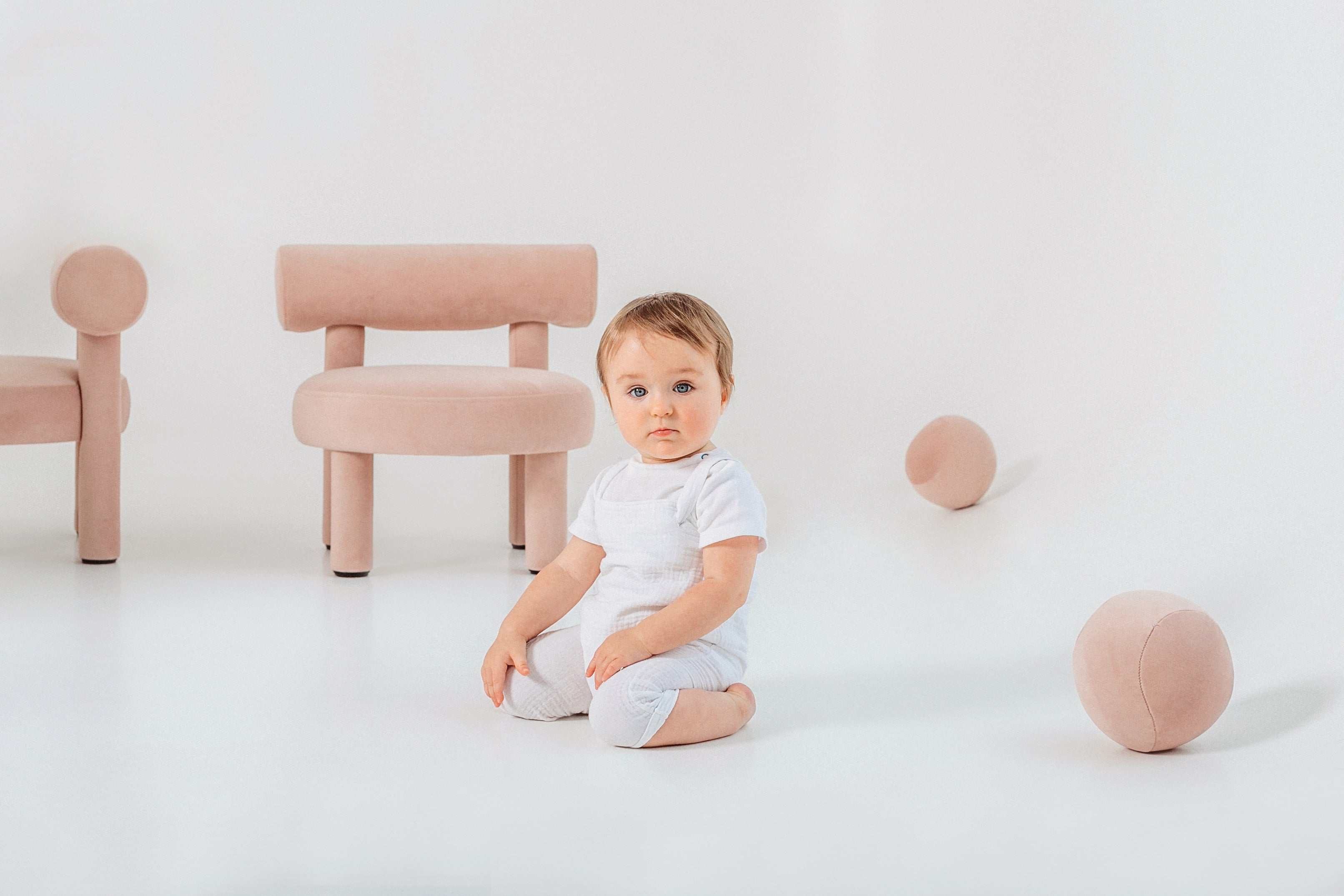 Upholstered Children's Pouf BABY SPHERIC