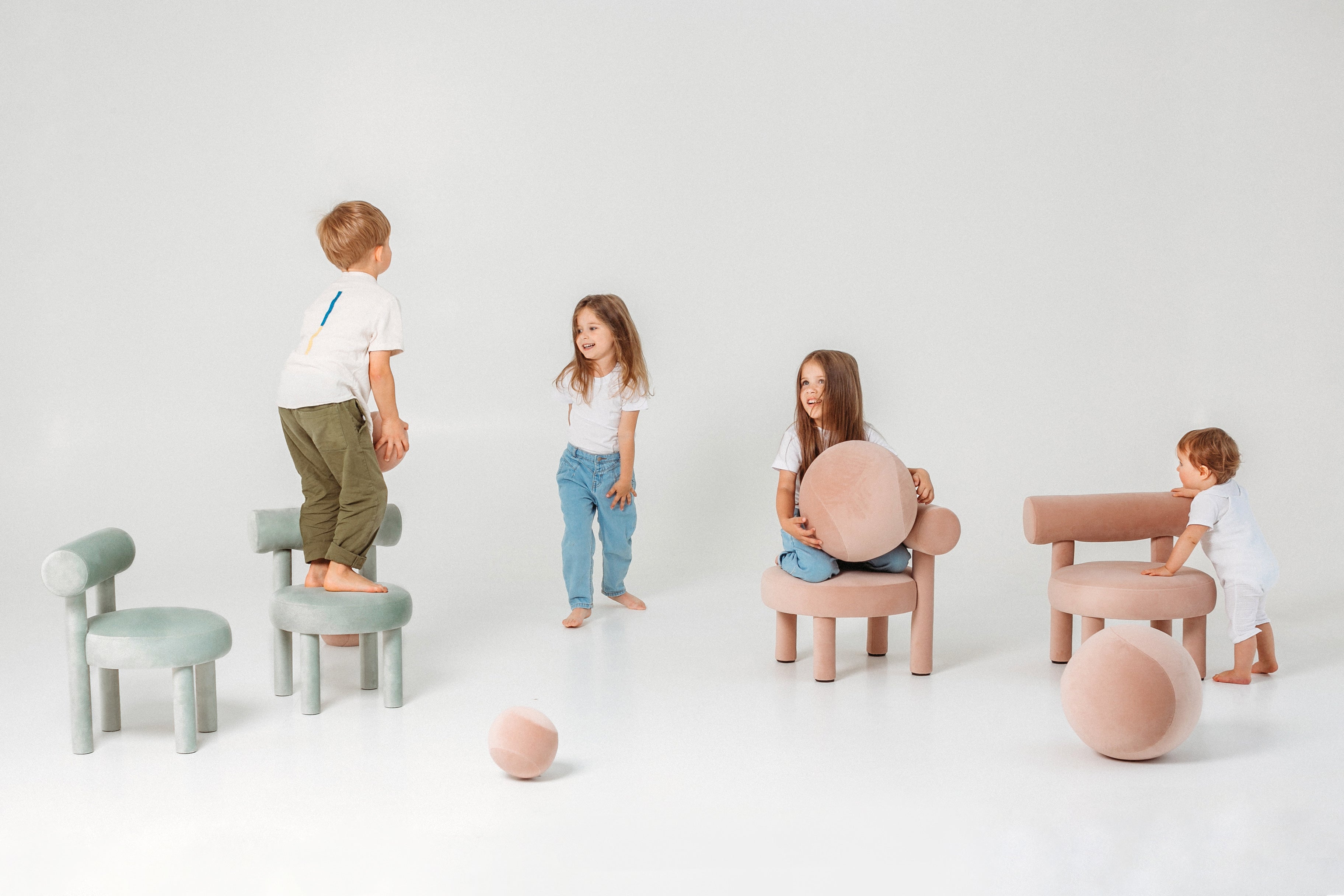 Dětské křeslo BABY GROPIUS CS1 čalouněné