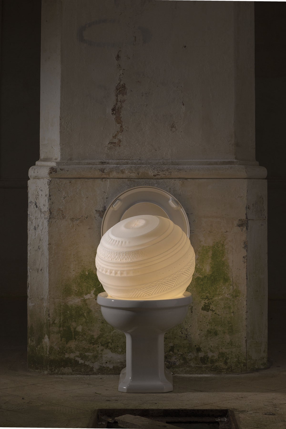 Stolní lampa BRAILLE bílá