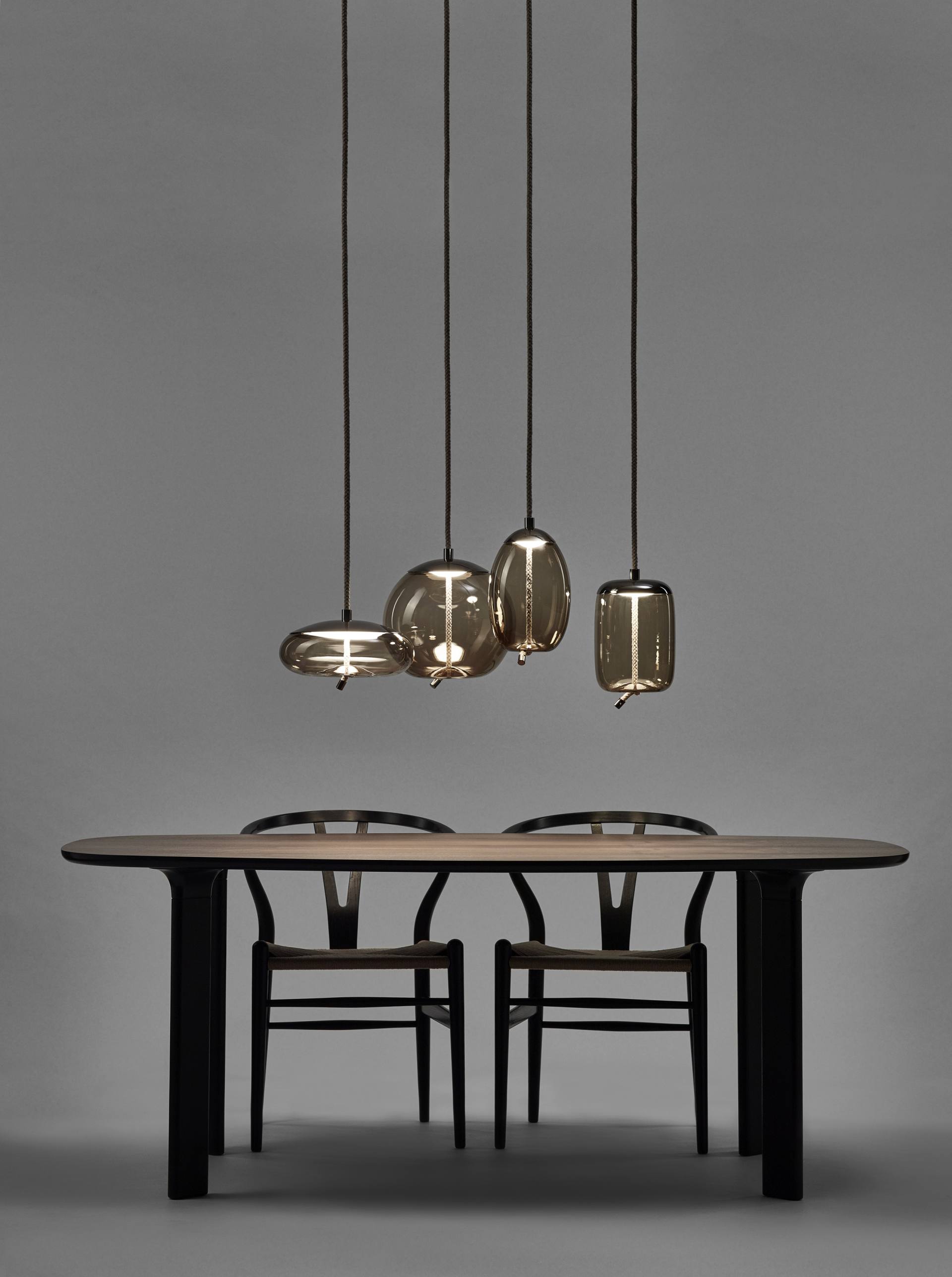 Závěsná lampa KNOT SMALL - UOVO skleněná