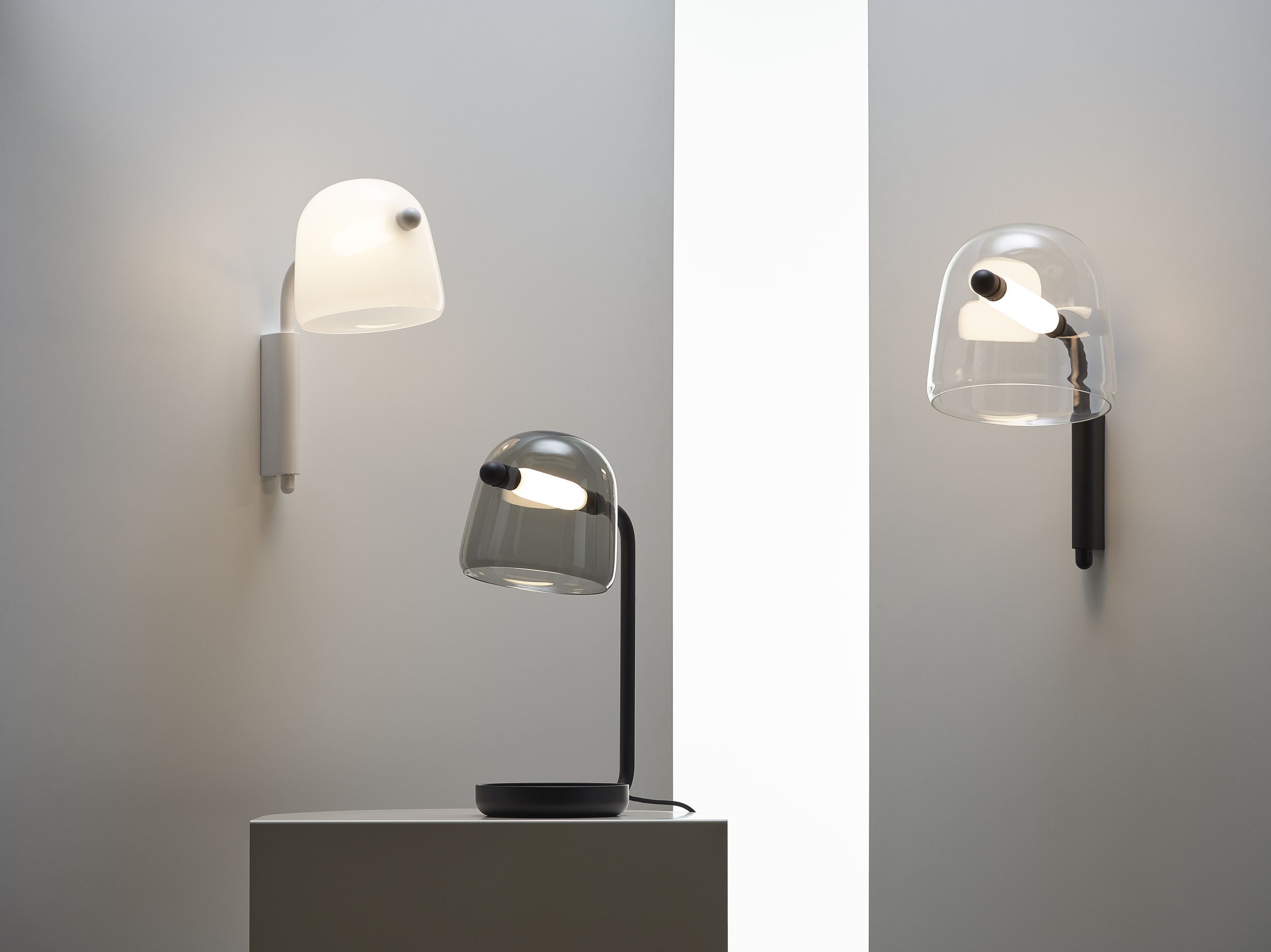 MONA wall lamp with cream base