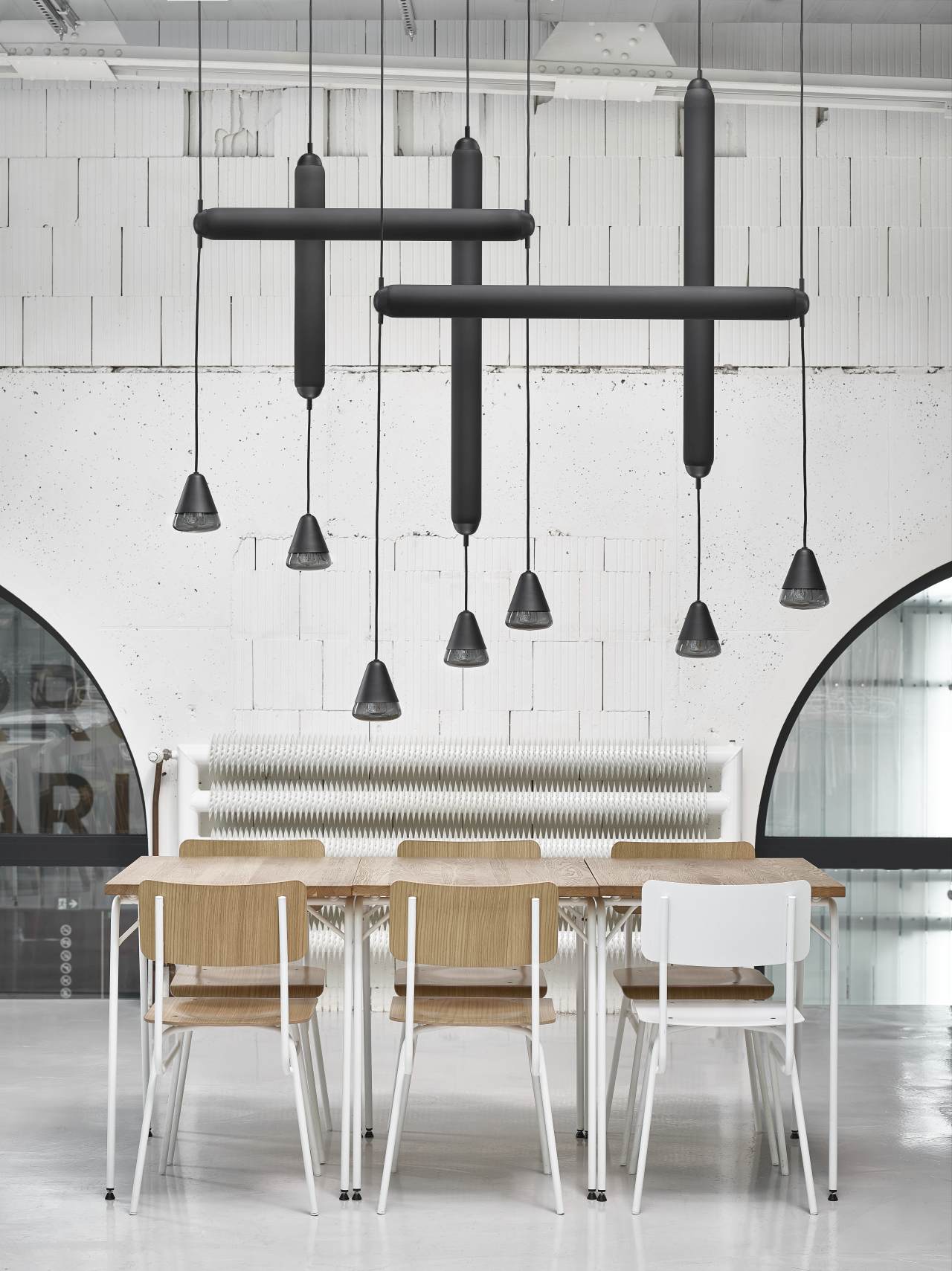 Puro Single hanging lamp - vertical matt glass