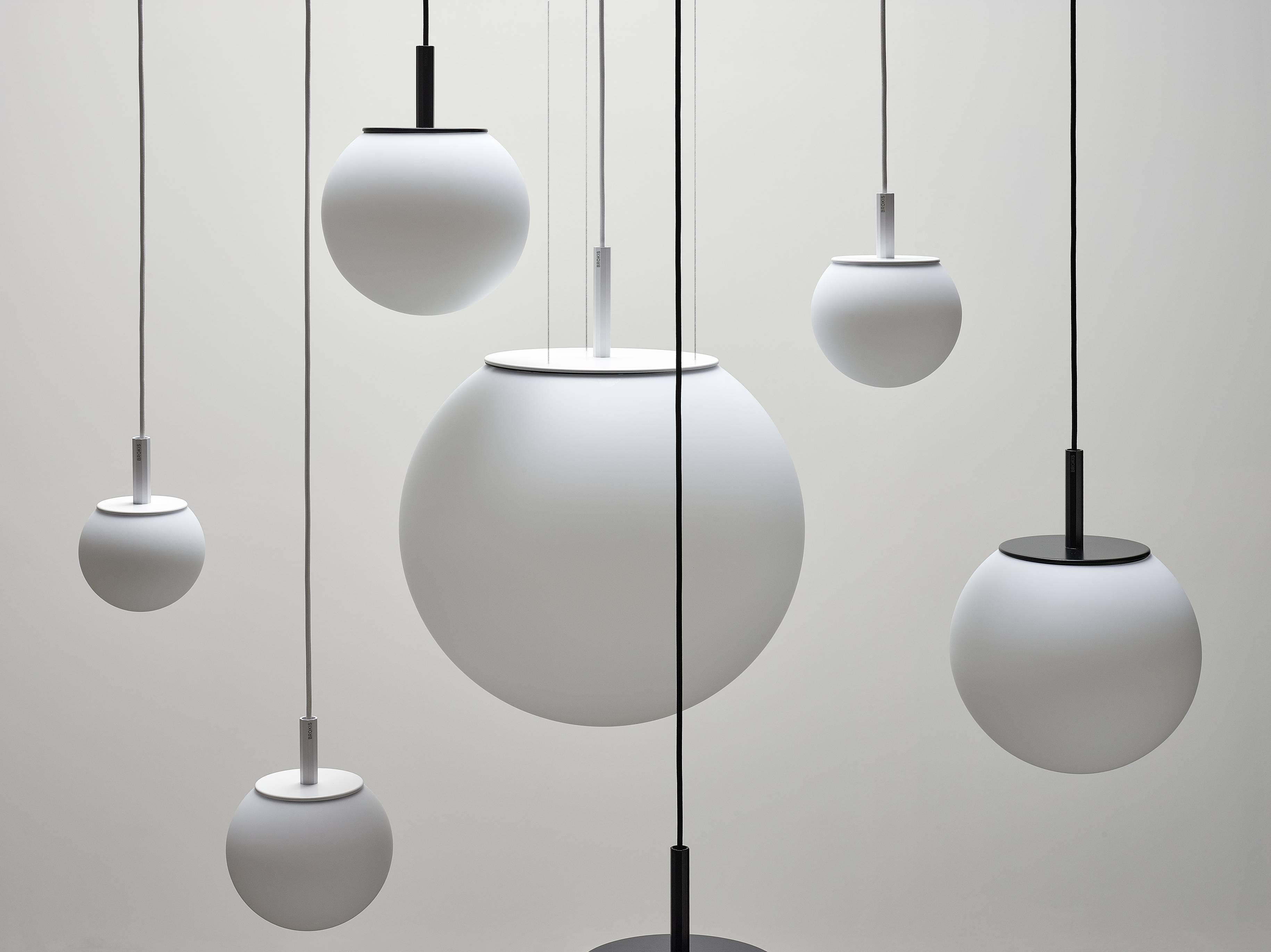 Hanging lamp sphere matte glass