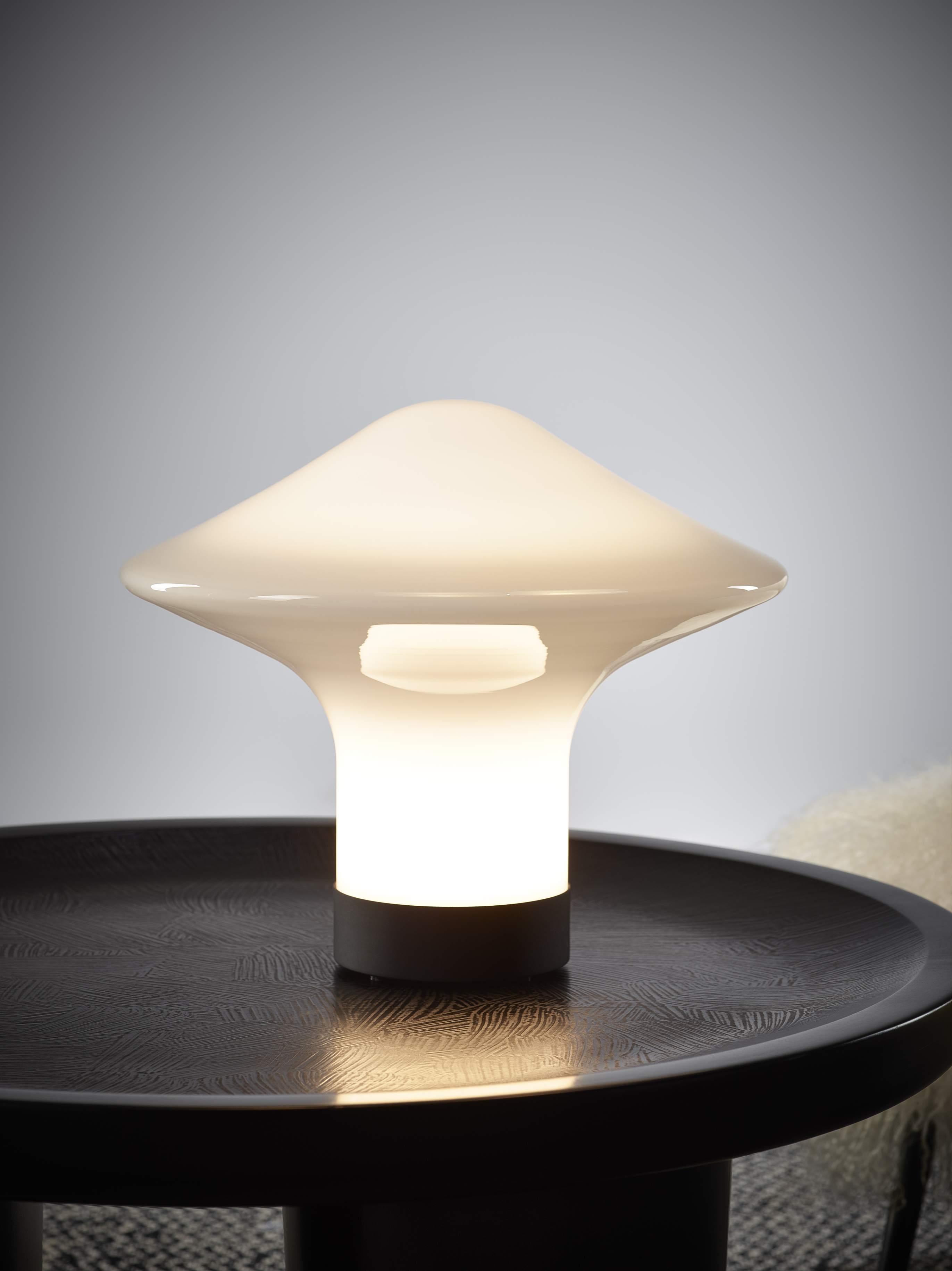 Stolní lampa TROTTOLA sklo foukané