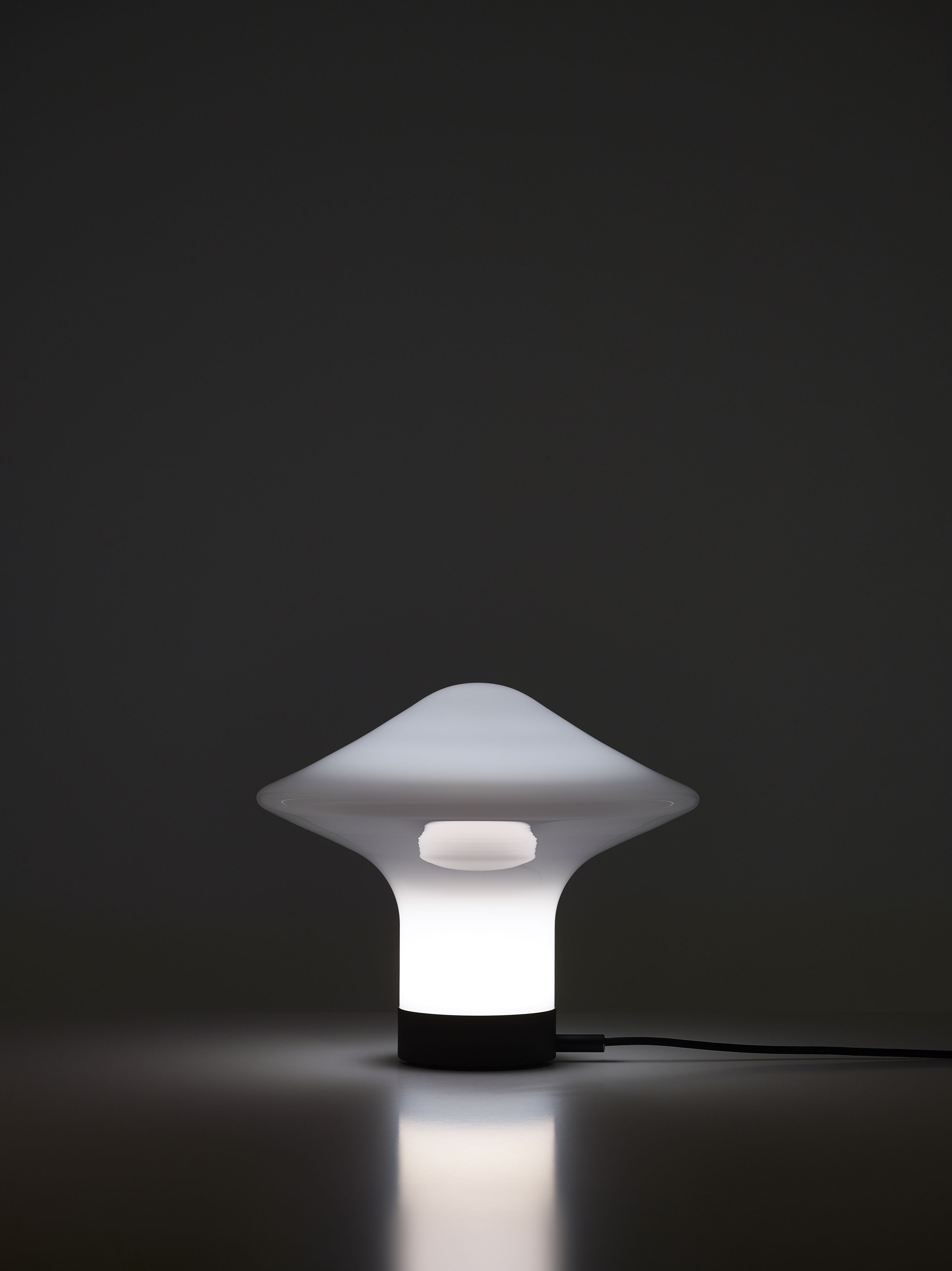 Stolní lampa TROTTOLA sklo foukané