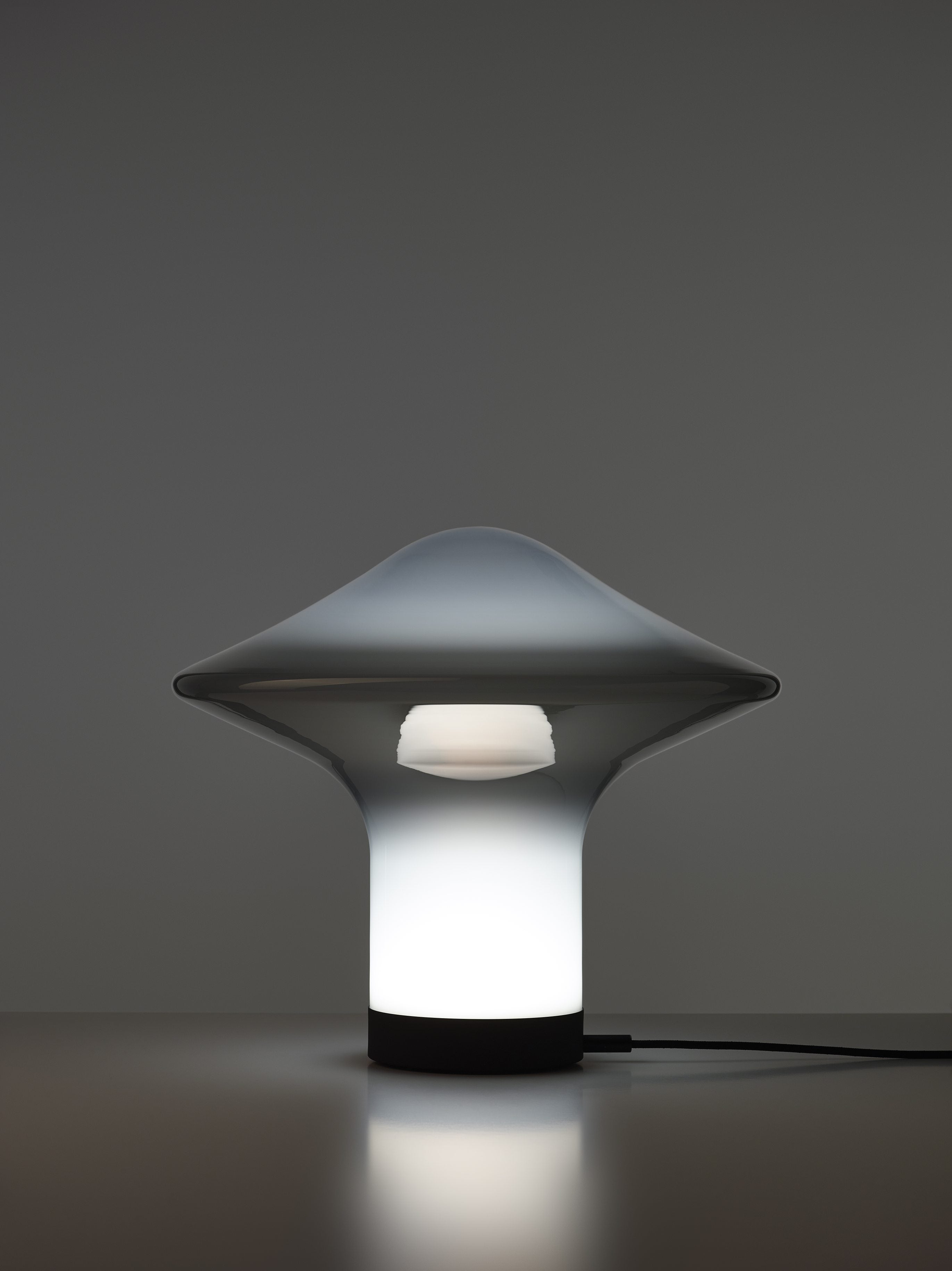 Stolní lampa TROTTOLA sklo foukané
