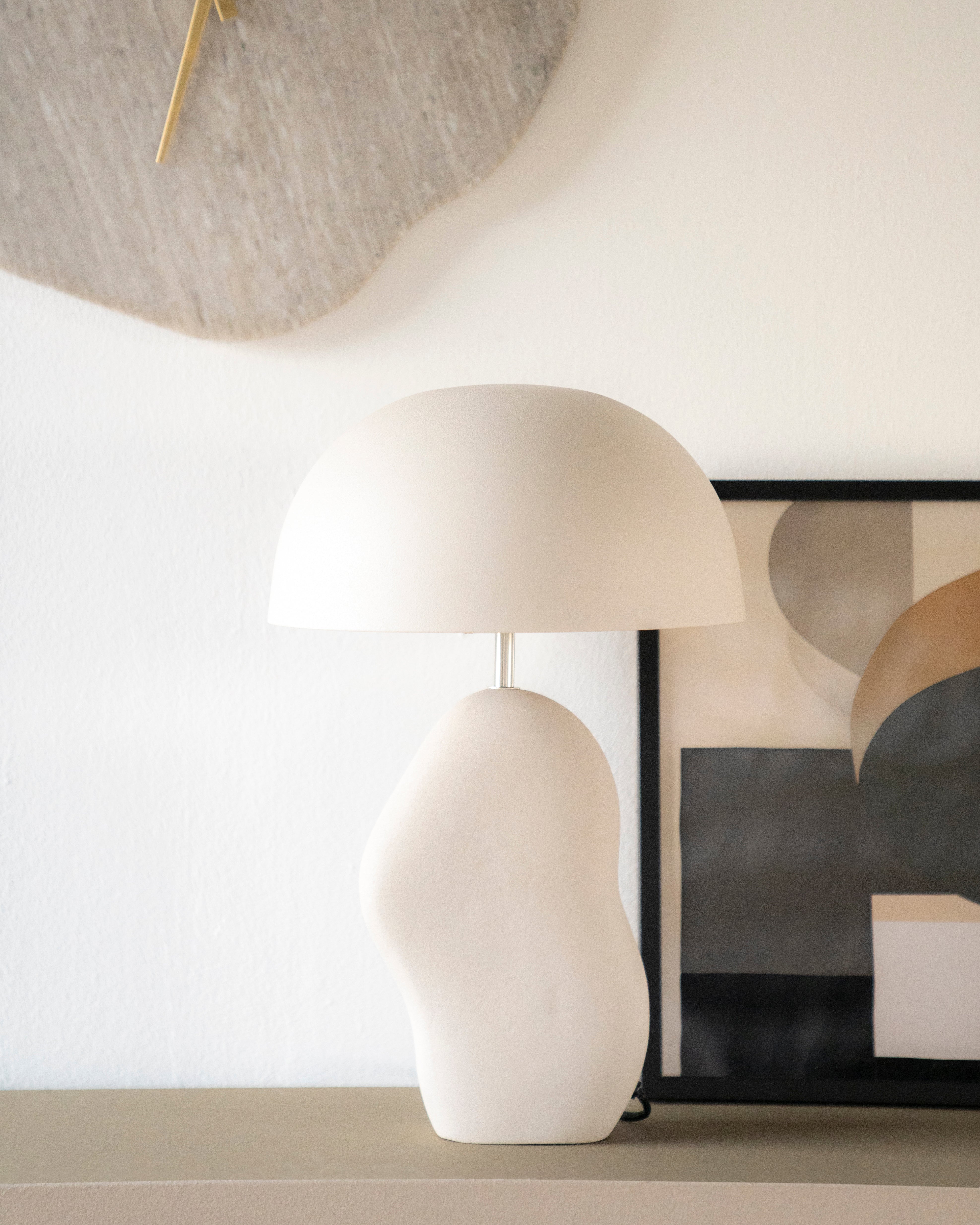 Stolní lampa AIZU krémová