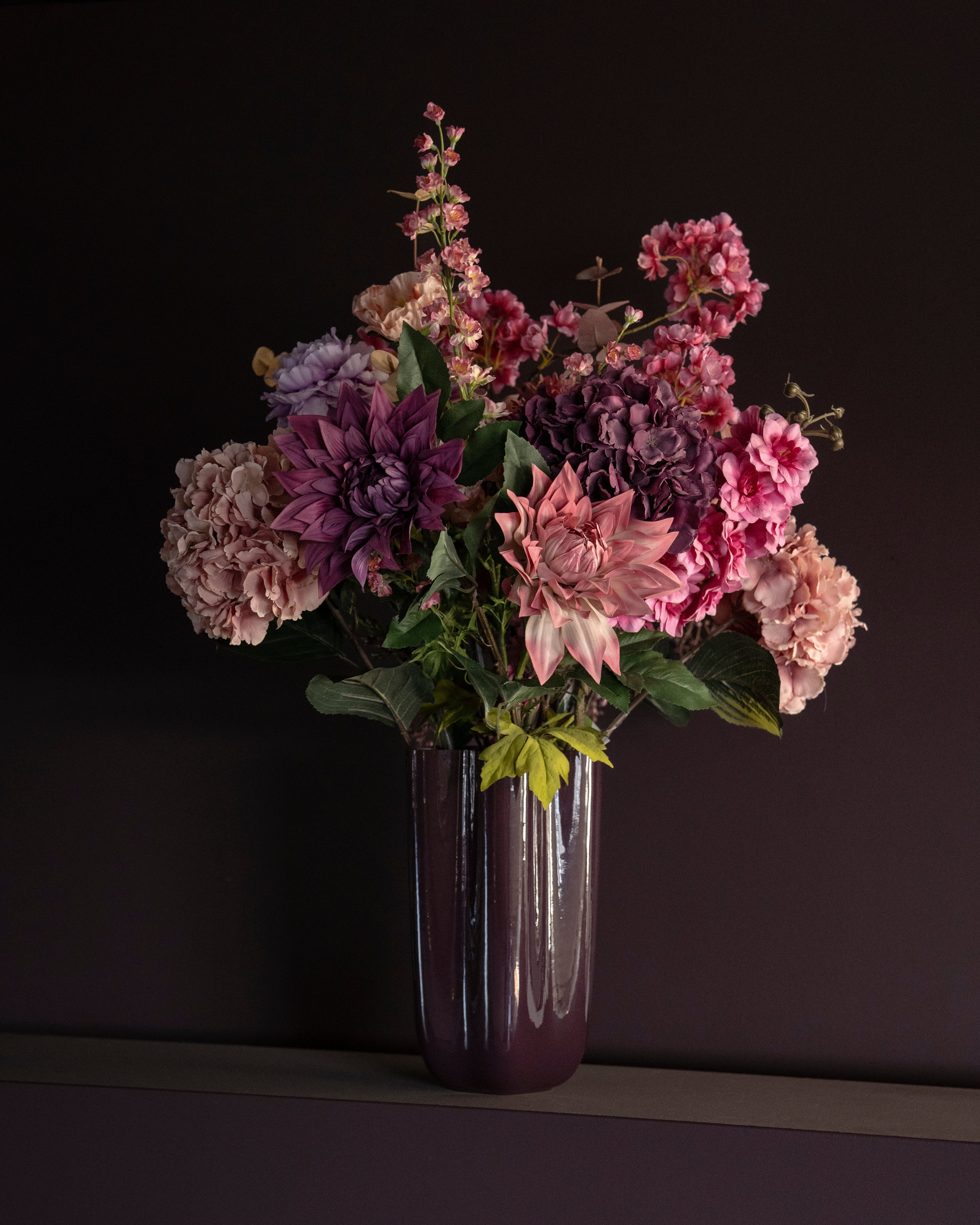 FLORI brown glass vase