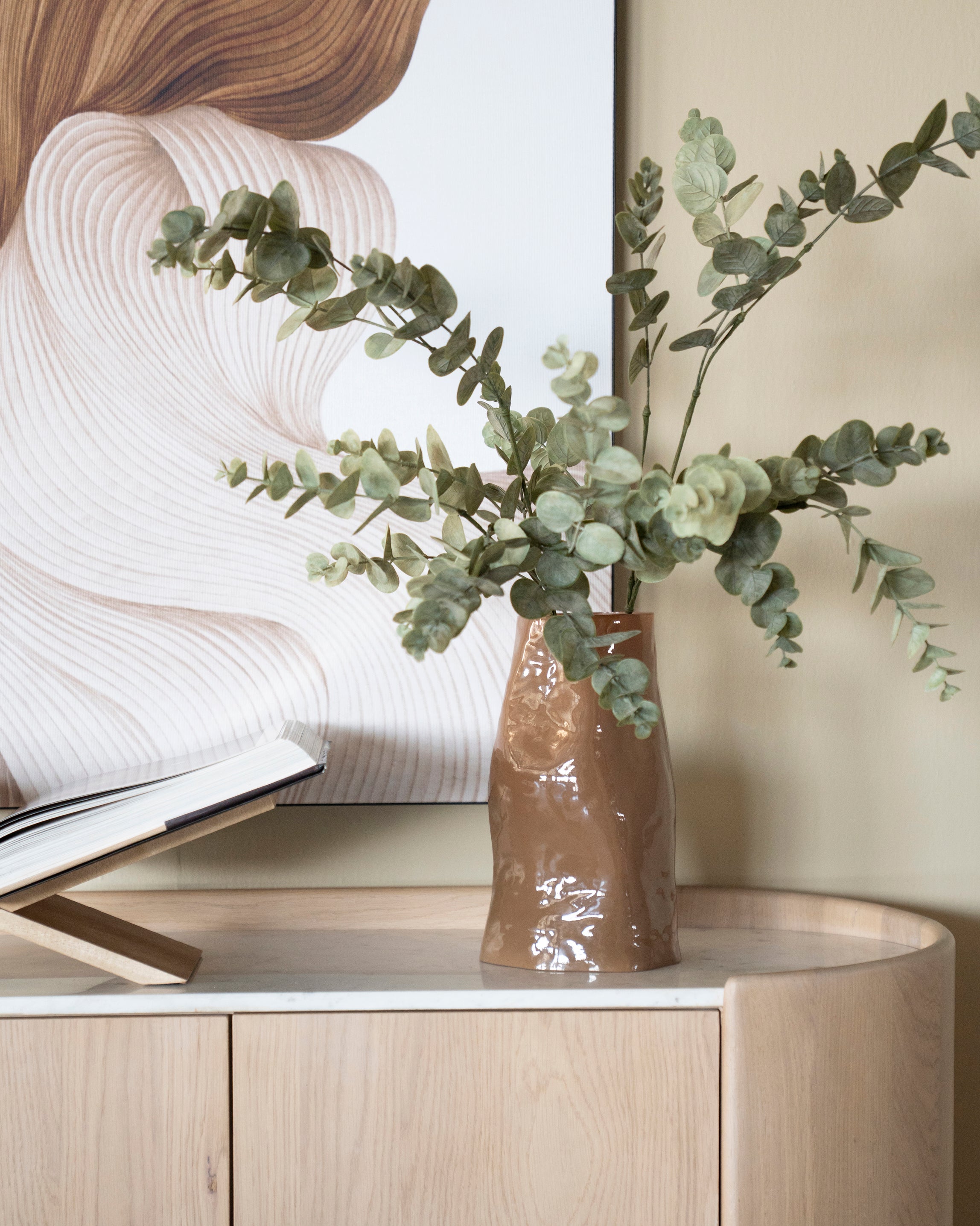 BOYNA brown glass vase