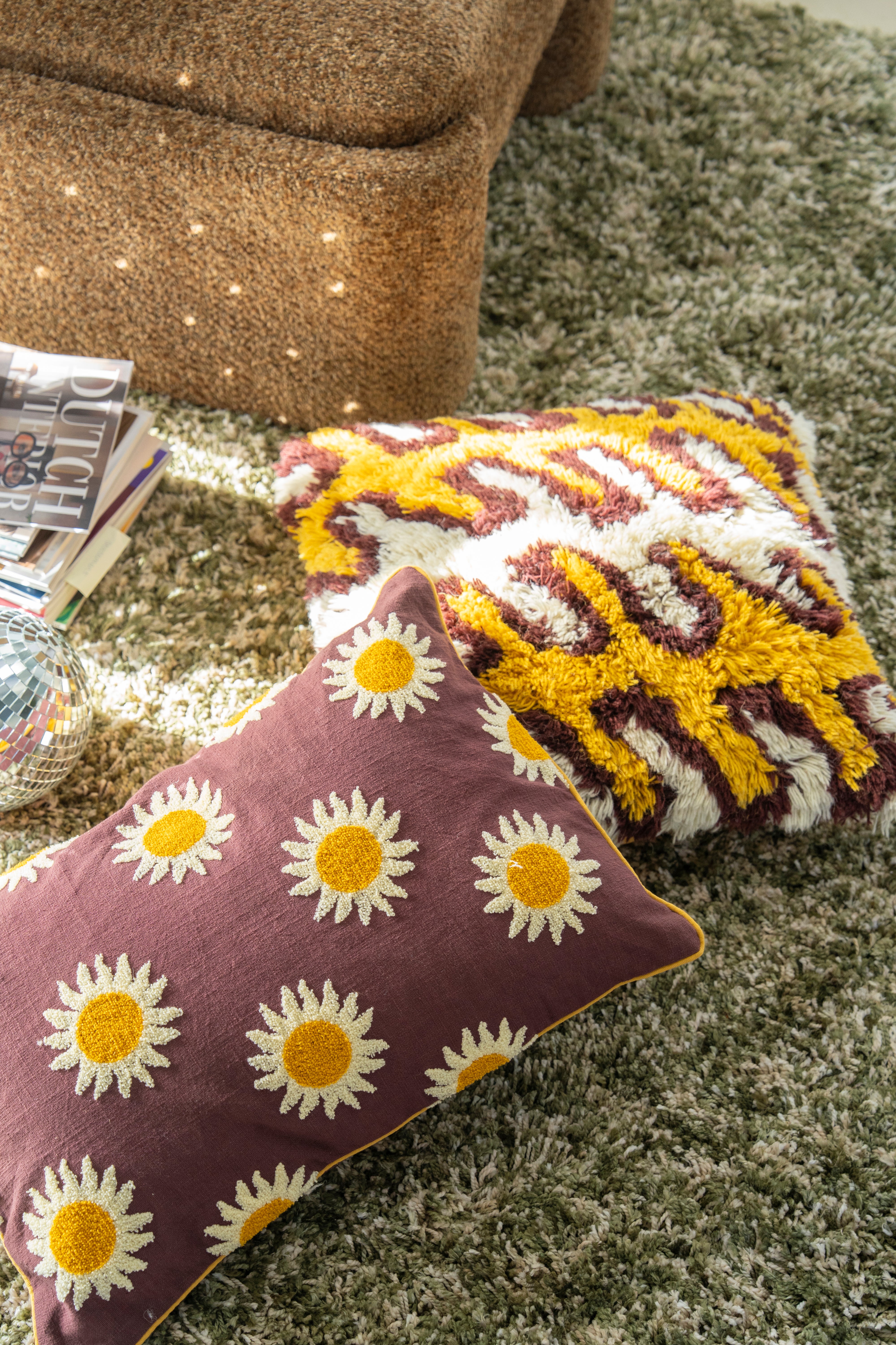 Polštář RAY žlutý s béžovou a hnědou