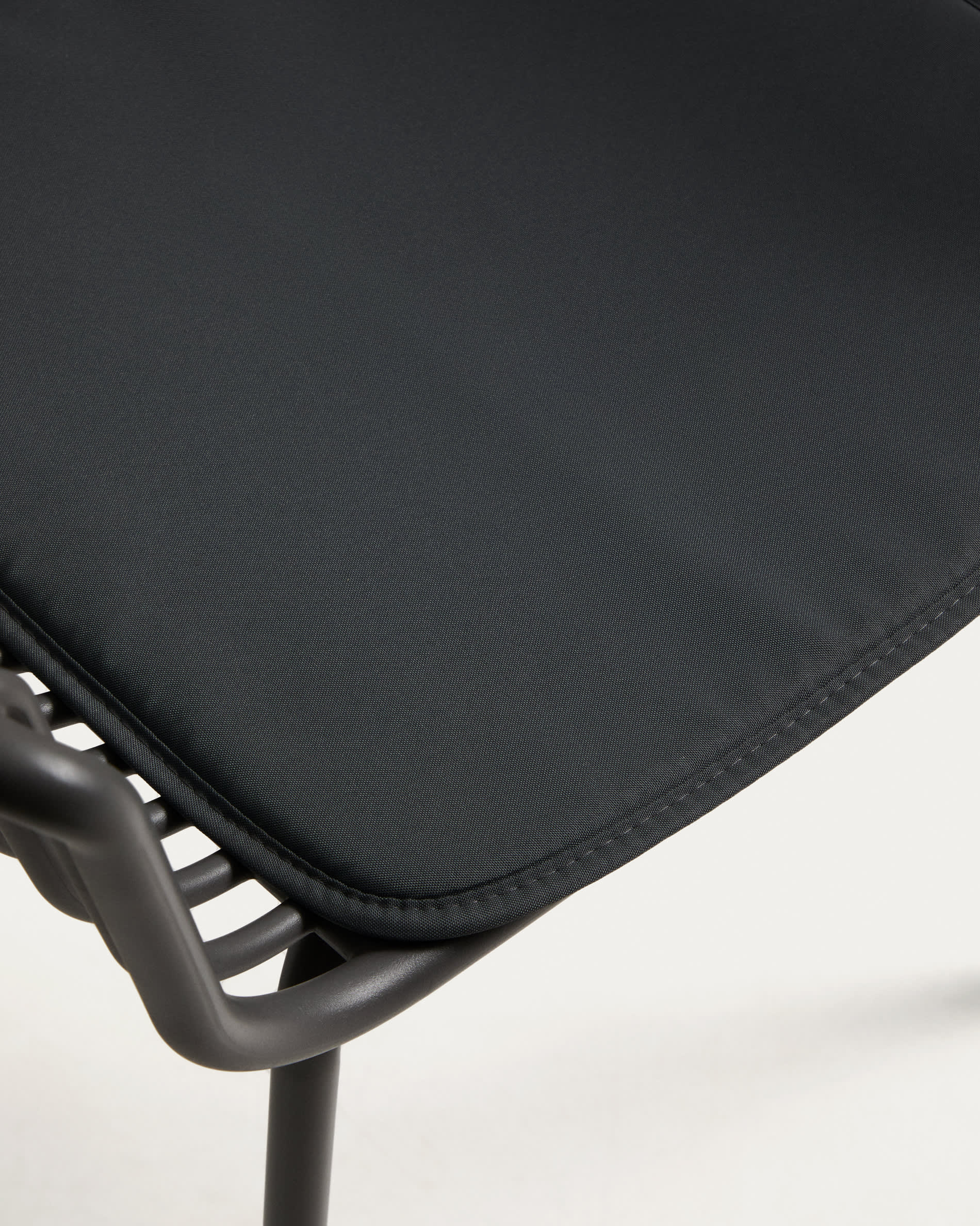 SURPIKA Garden Chair in Graphite