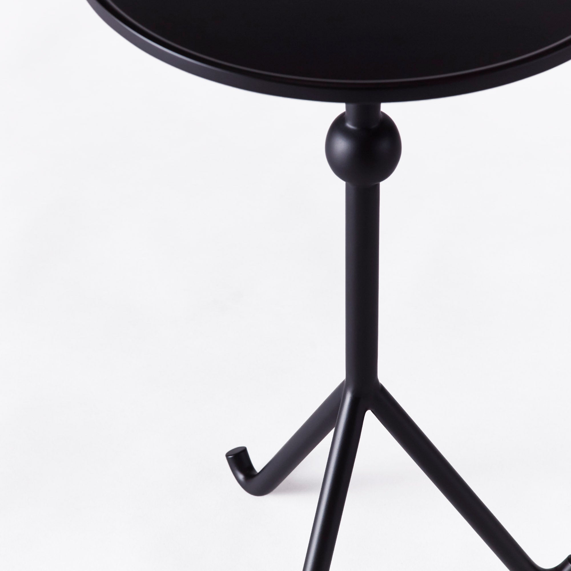 DUSTY MARTINI Side Table Black Steel