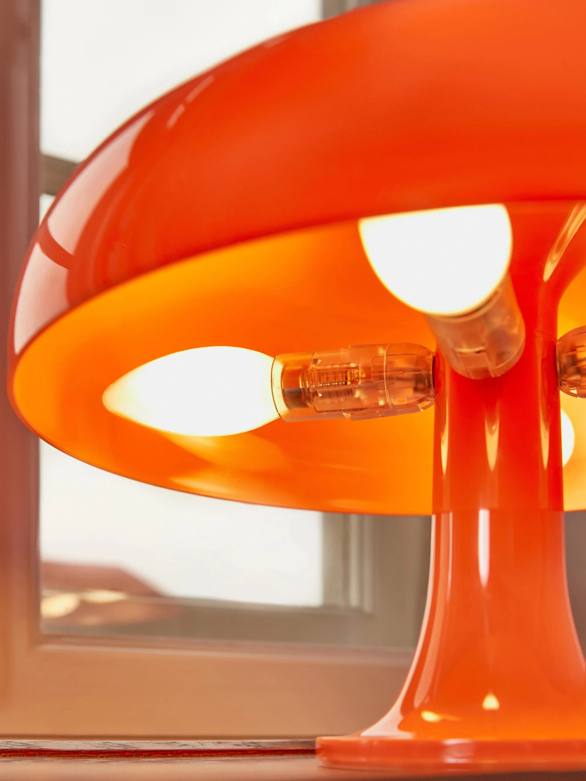 Stolní lampa NESSINO oranžová