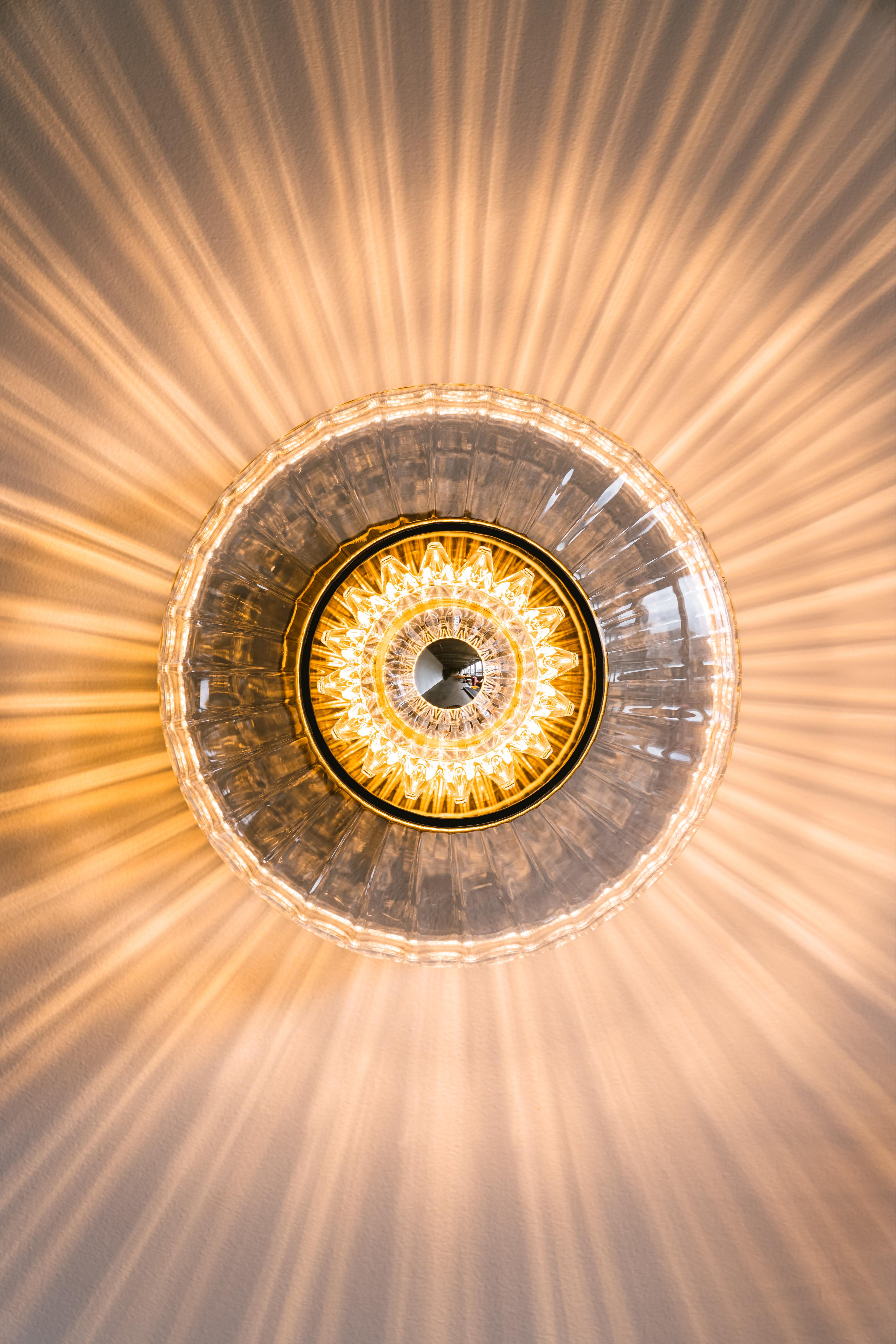 Nástěnné svítidlo NOVÁ VLNA OPTIC kouřové sklo