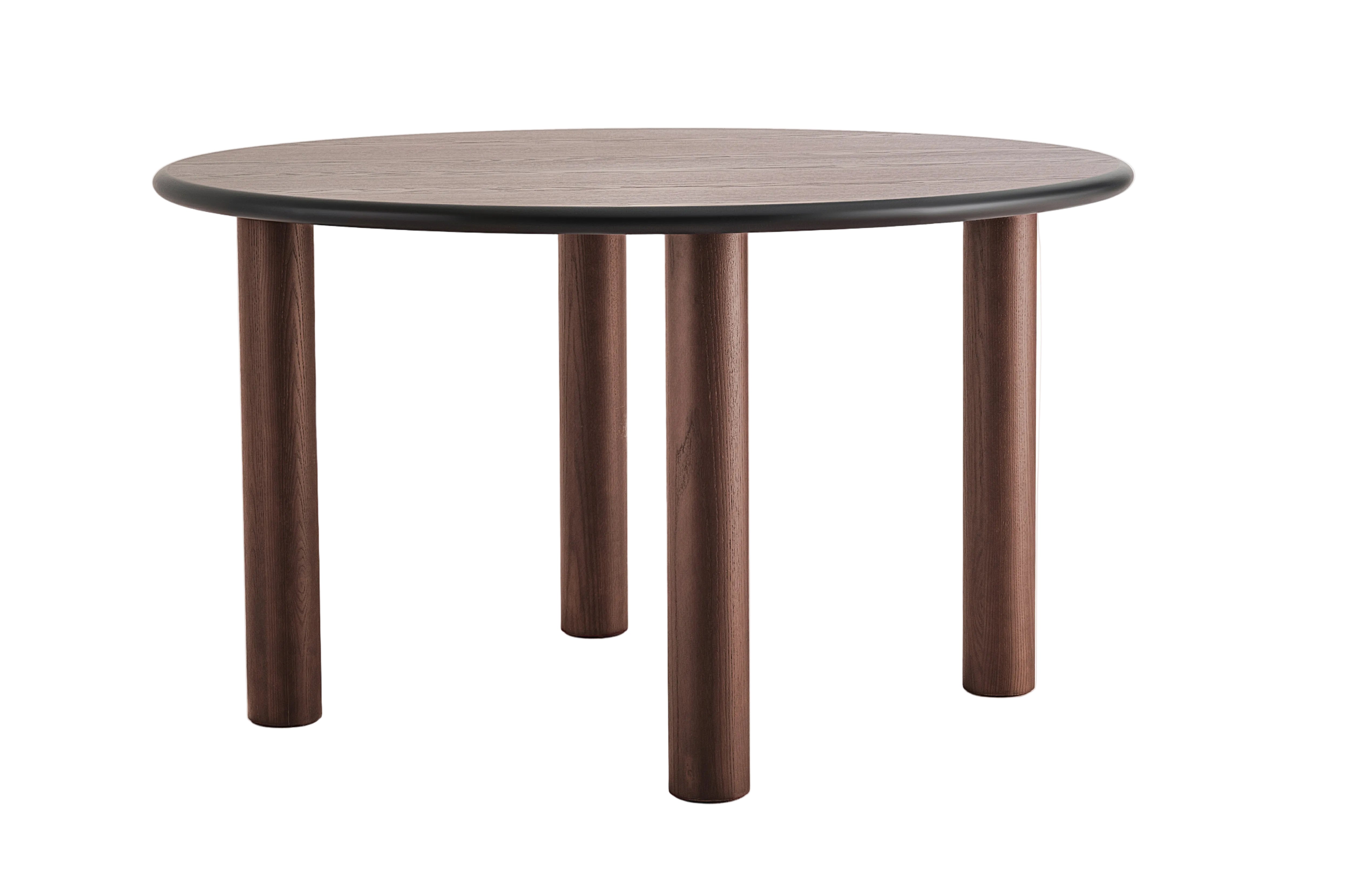 Kulatý stůl PAUL z hnědého jasanového dřeva