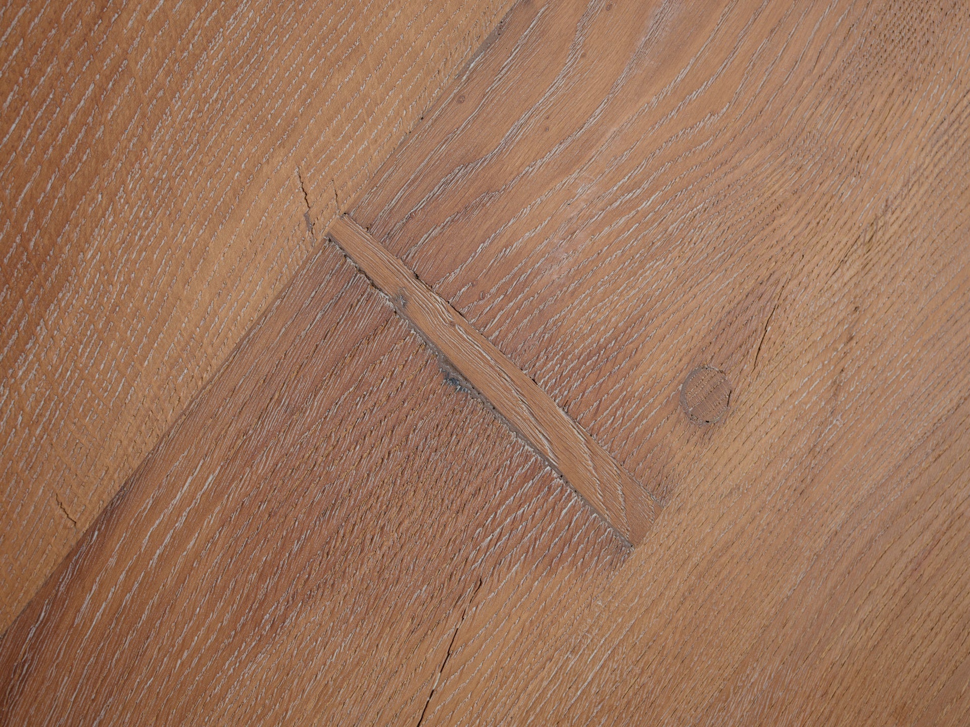 Stół LOUIS drewno dębowe – Hoom