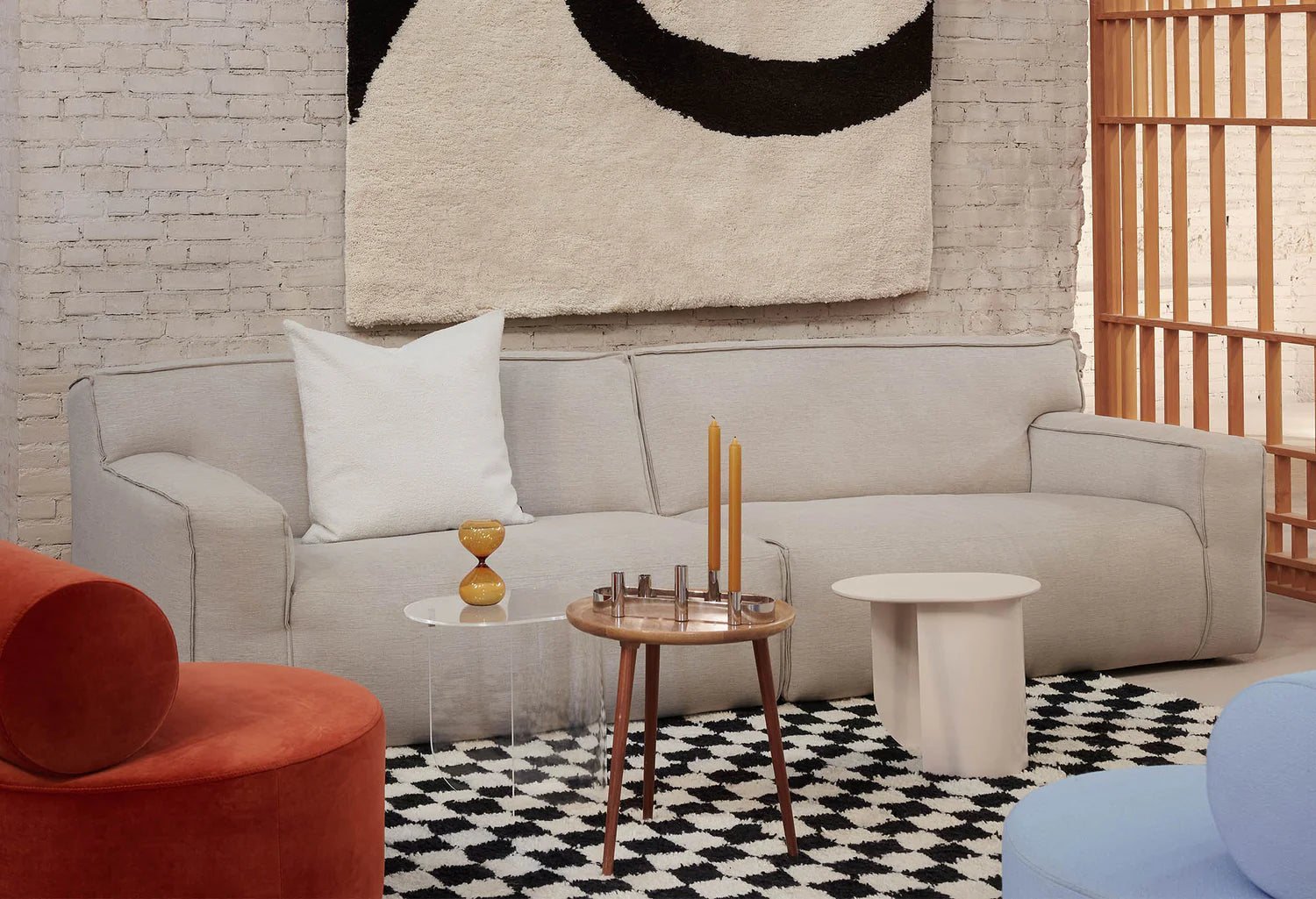 Boční stolek PLATEAU jasně modrý