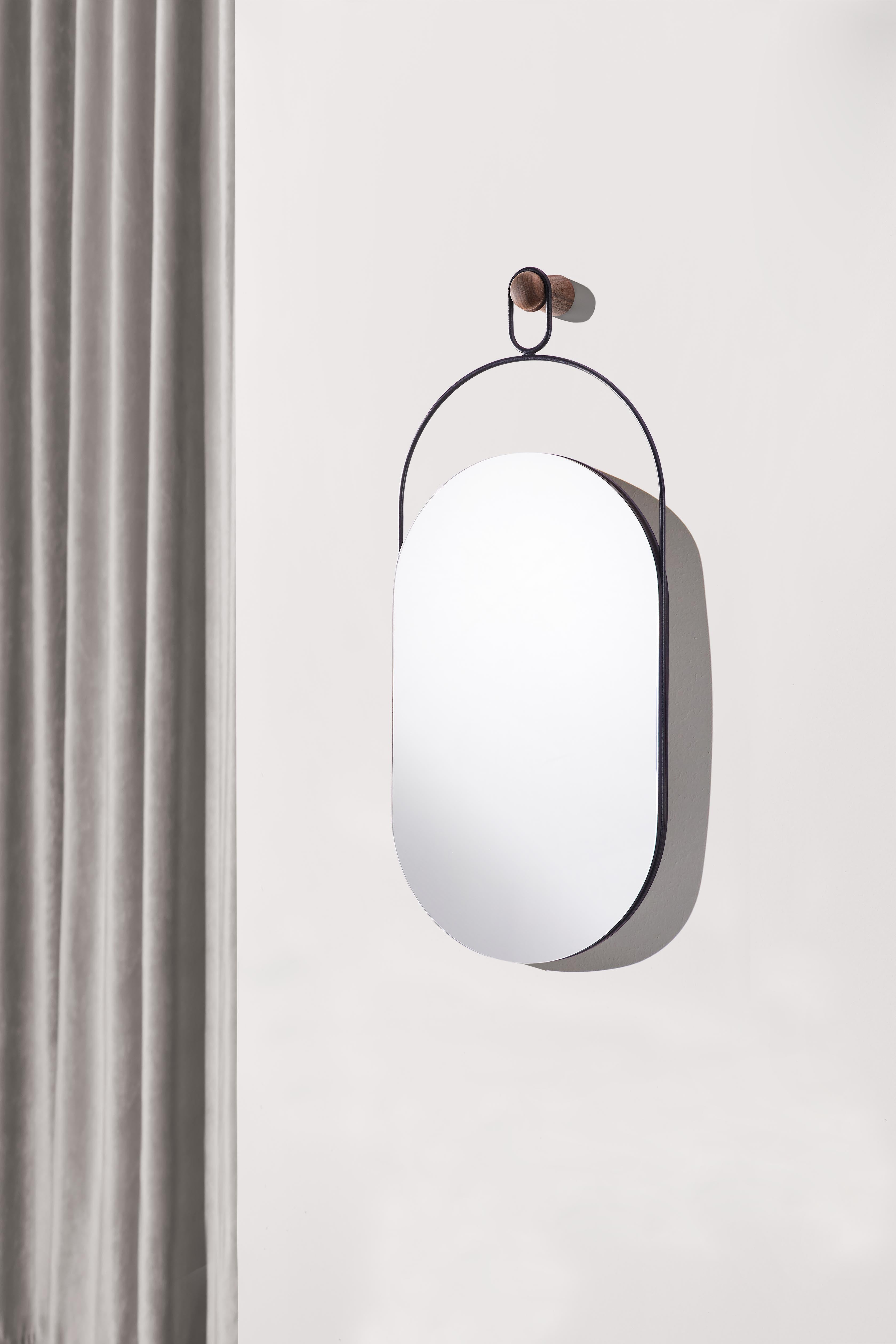 Lustr ESLABON ořechové dřevo s černou