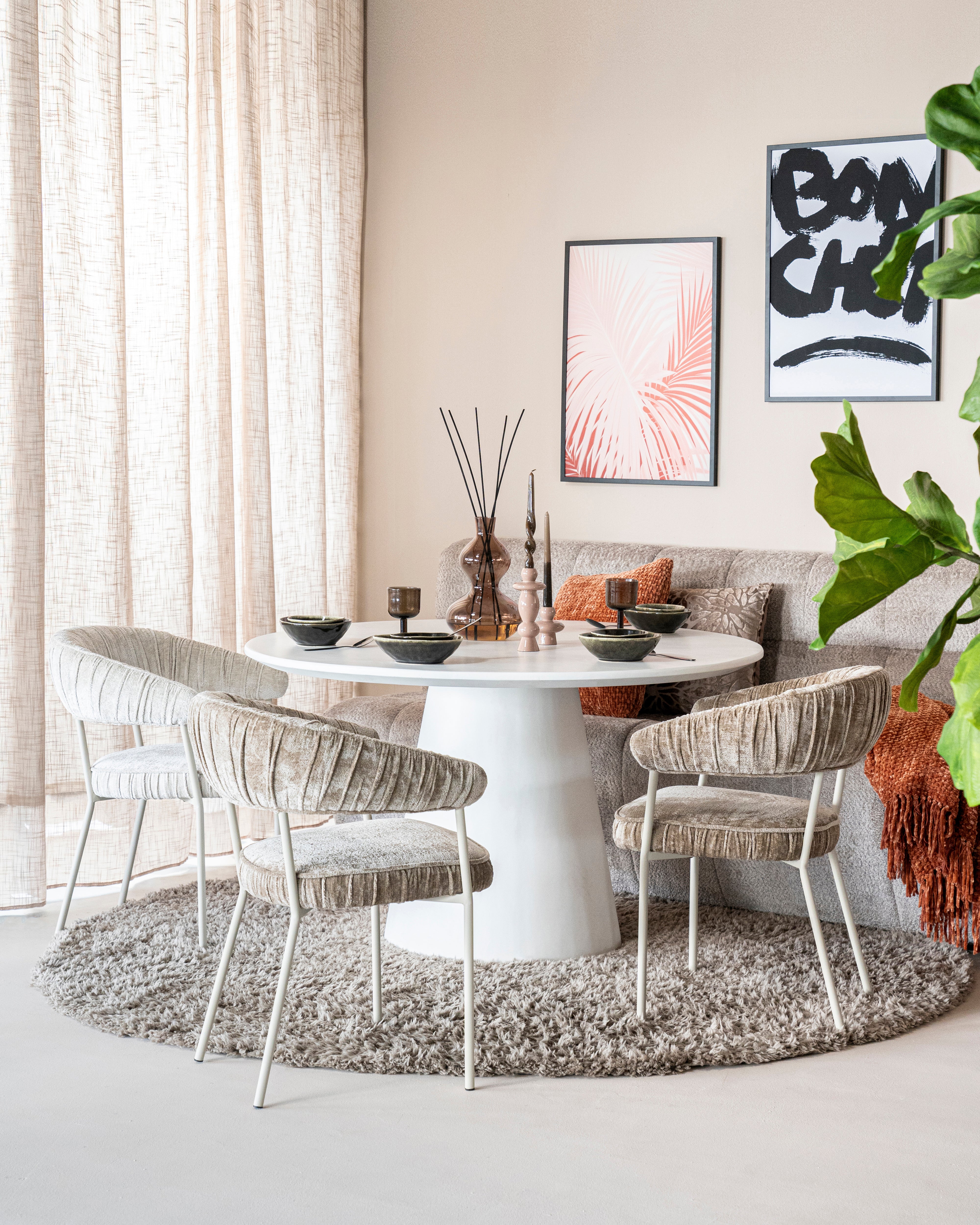 Bílý kulatý stůl ELIN