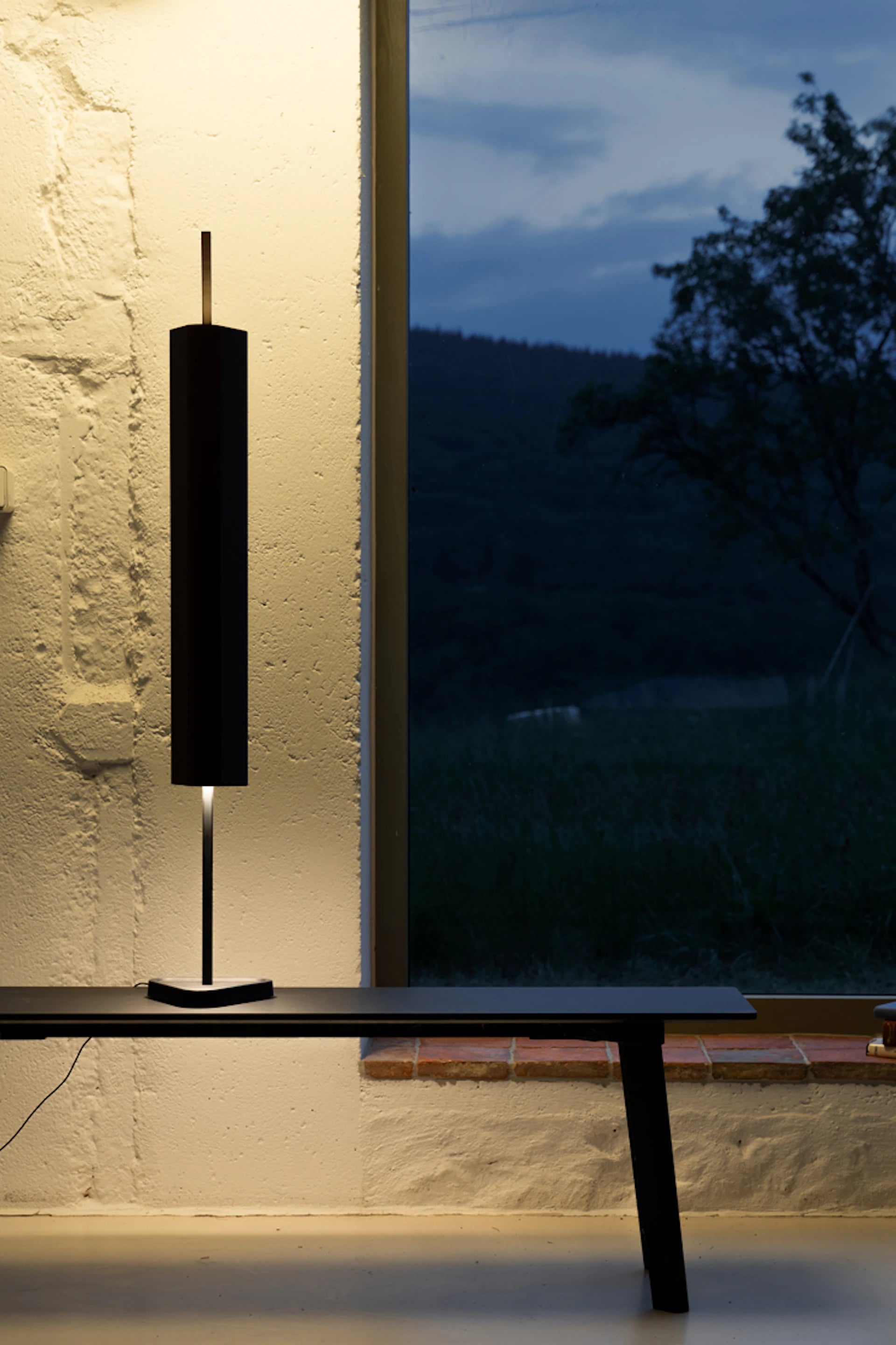 EMI table lamp dark red with black base