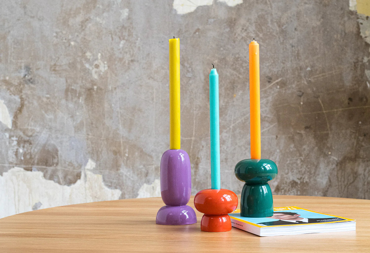 Svícen KOBUS karamelový