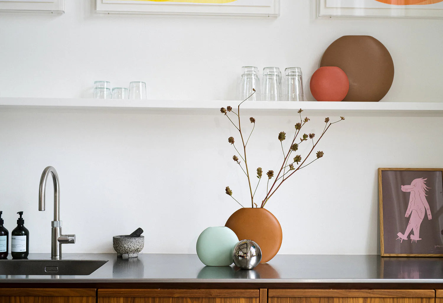 OBI Black Vase