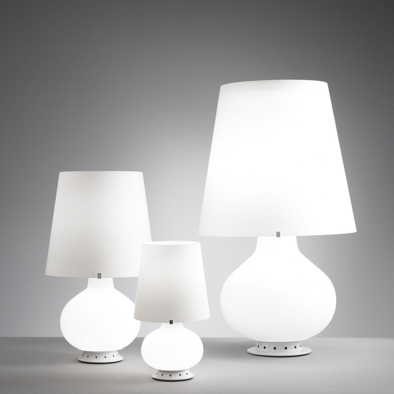 Stolní lampa FONTANA 1853 bílý saténový sklo foukané