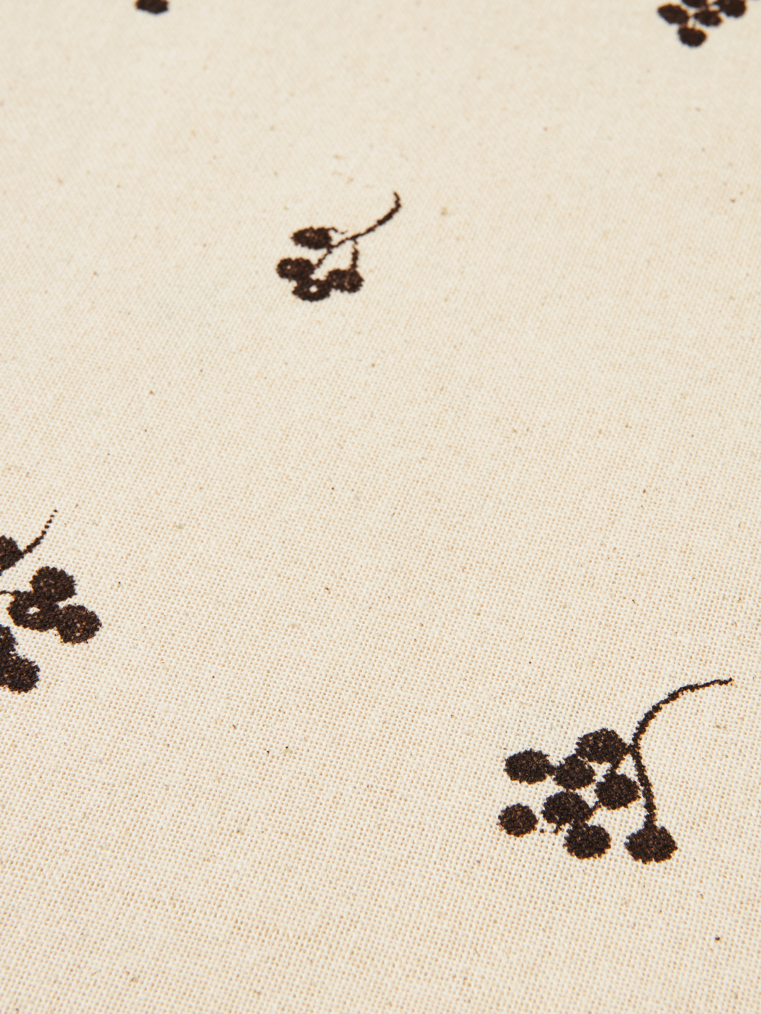 Ubrus BAIES krémový s hnědým vzorem