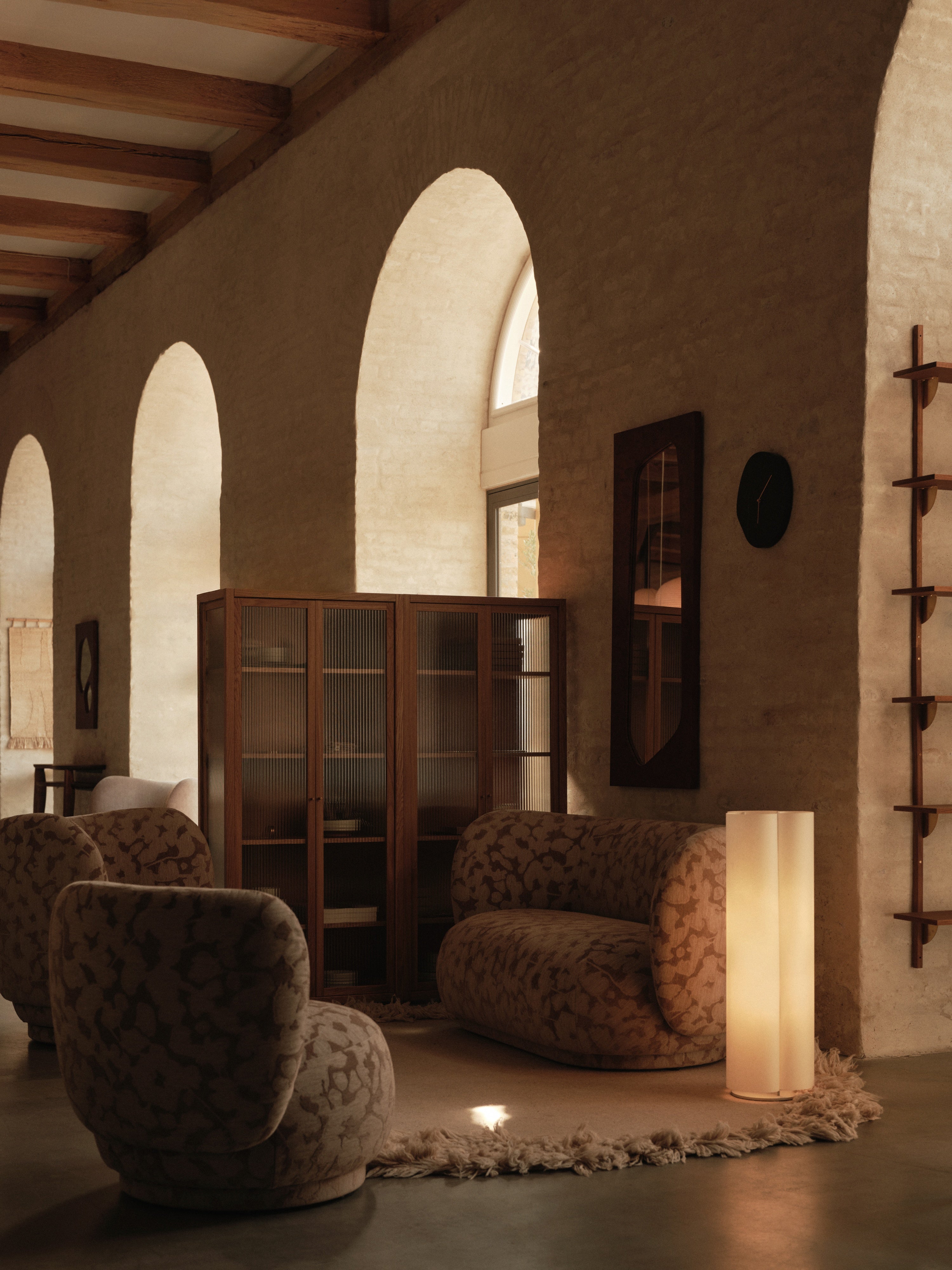 Otáčecí křeslo RICO PICCOLO LOUNGE Louisiana pískové s lámavou bílou