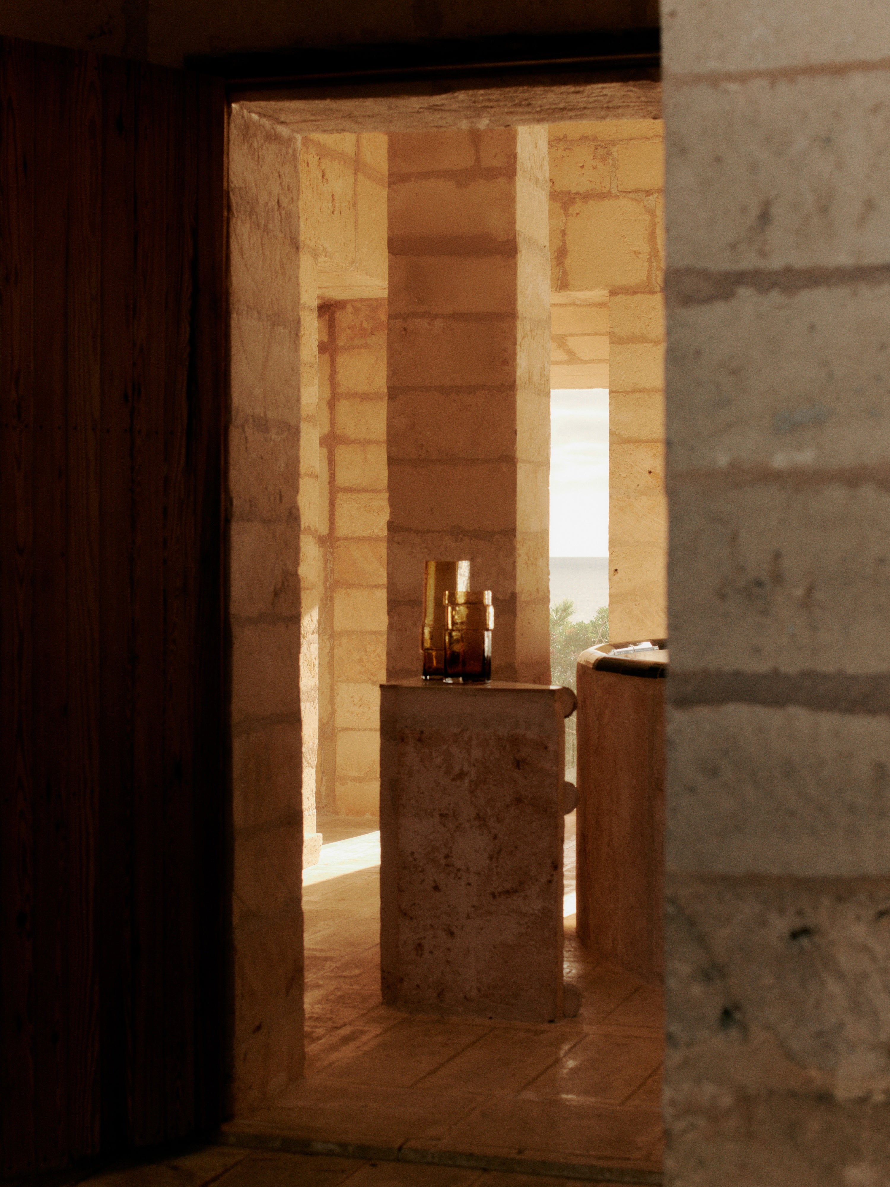 Váza MURO TALL jantarové sklo