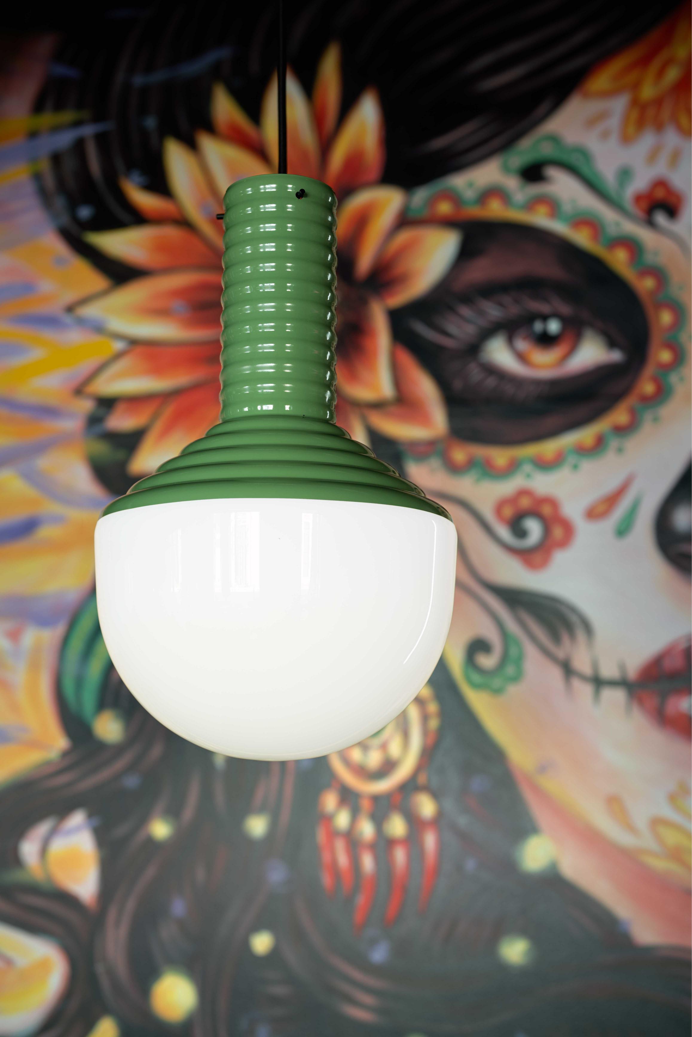 Ceramic pendant lamp SELARÒN sage green