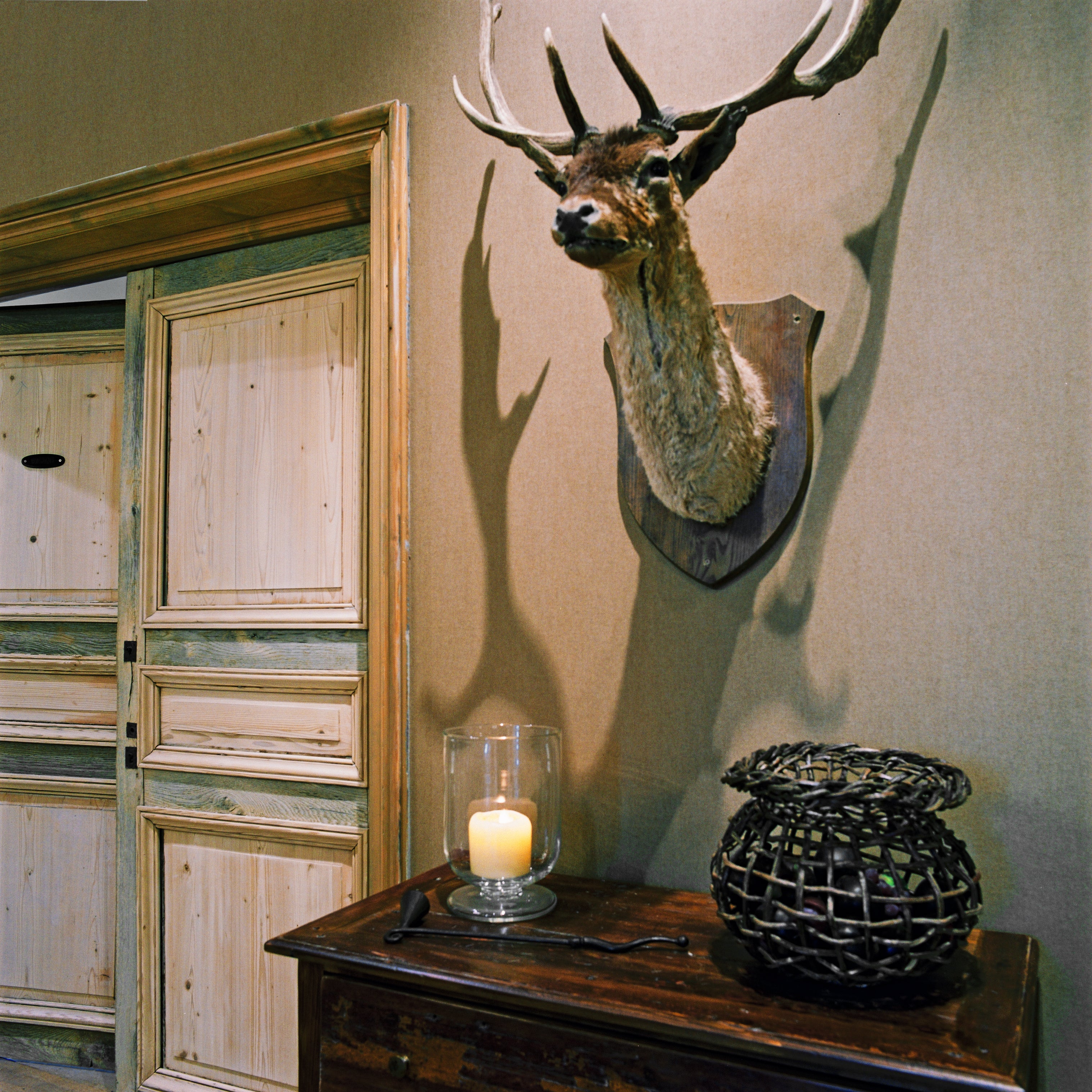 Tapeta se strukturou napodobující plátno LIN modrá