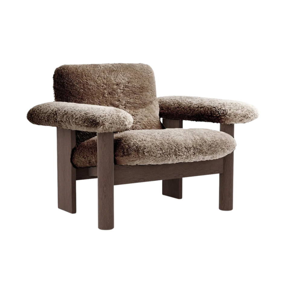 BRASILIA Armchair brown sheep leather with dark oak base