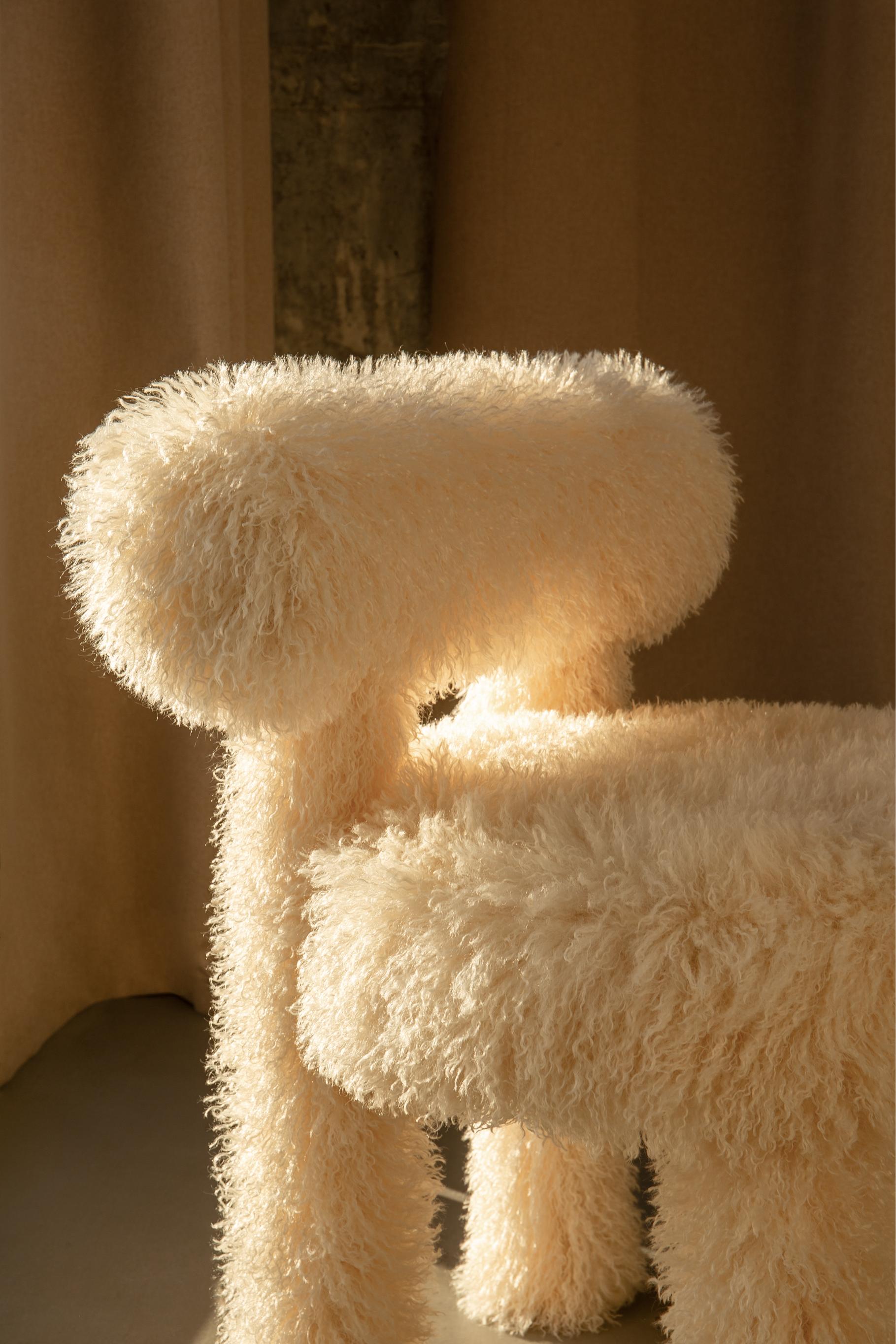 GROPIUS CS1 Chair - FLUFFY EDITION artificial fur