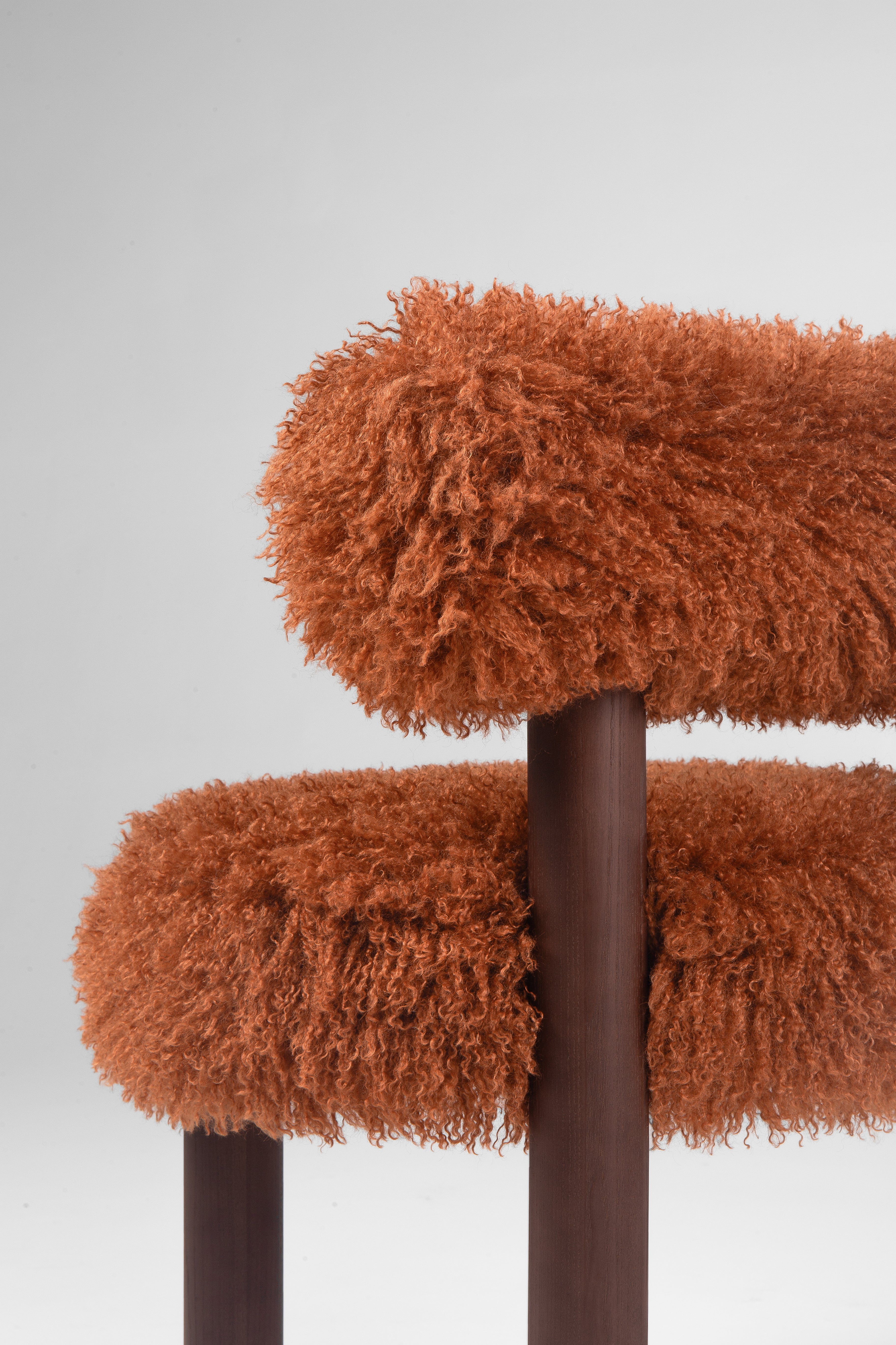 Židle GROPIUS CS2 - FLUFFY EDITION umělé kožešiny