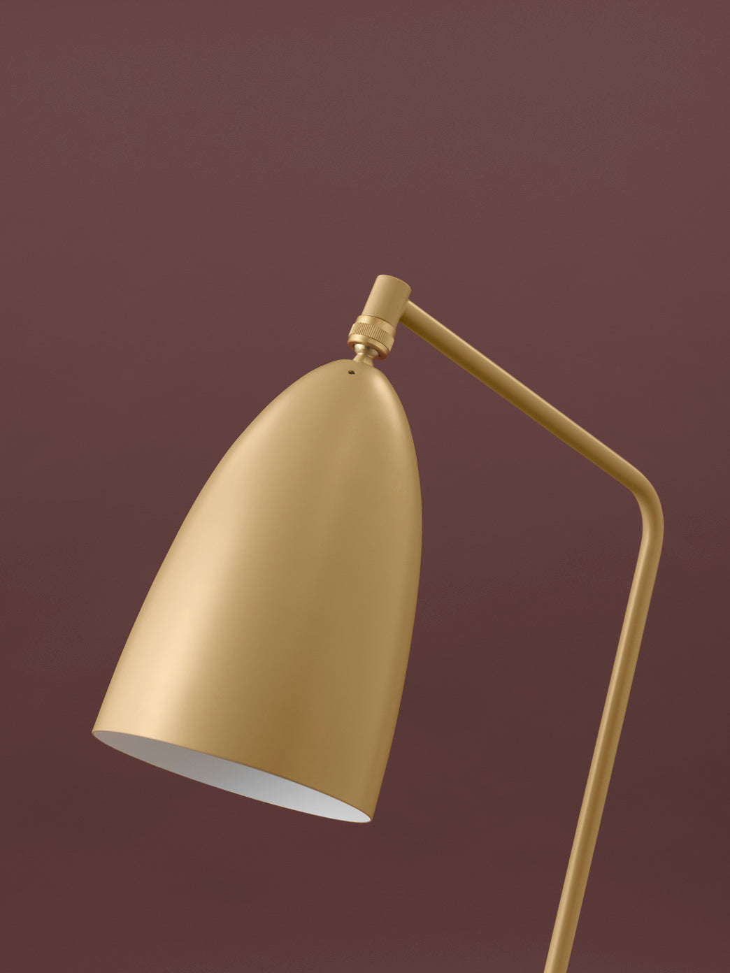 Stojací lampa na čtení GRÄSHOPPA černý lesklý trojnožka