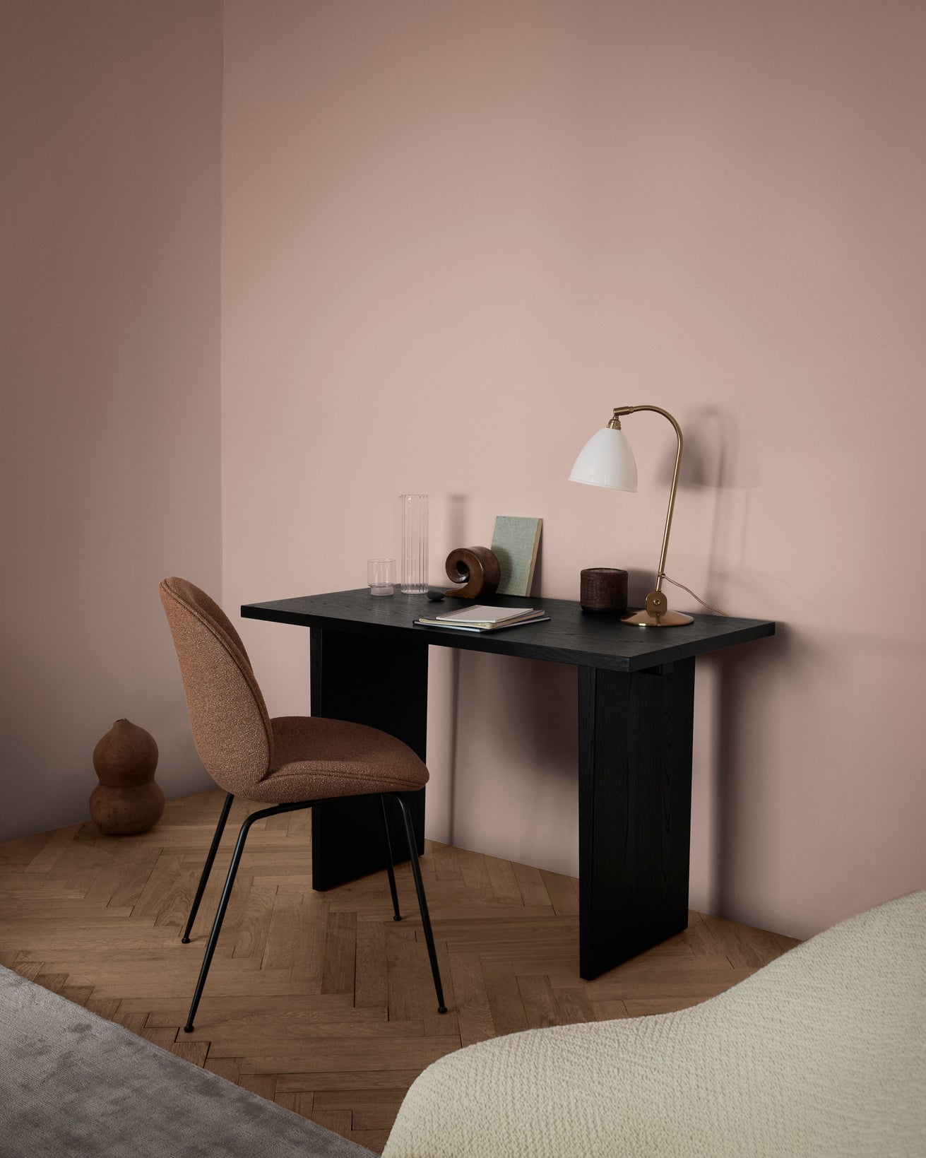 BESTLITE BL2 table lamp black with porcelain shade