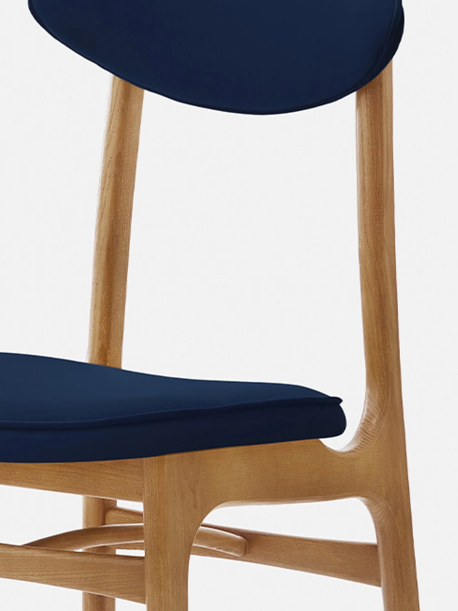 Židle 200-190 modrá v látce Velvet Indigo