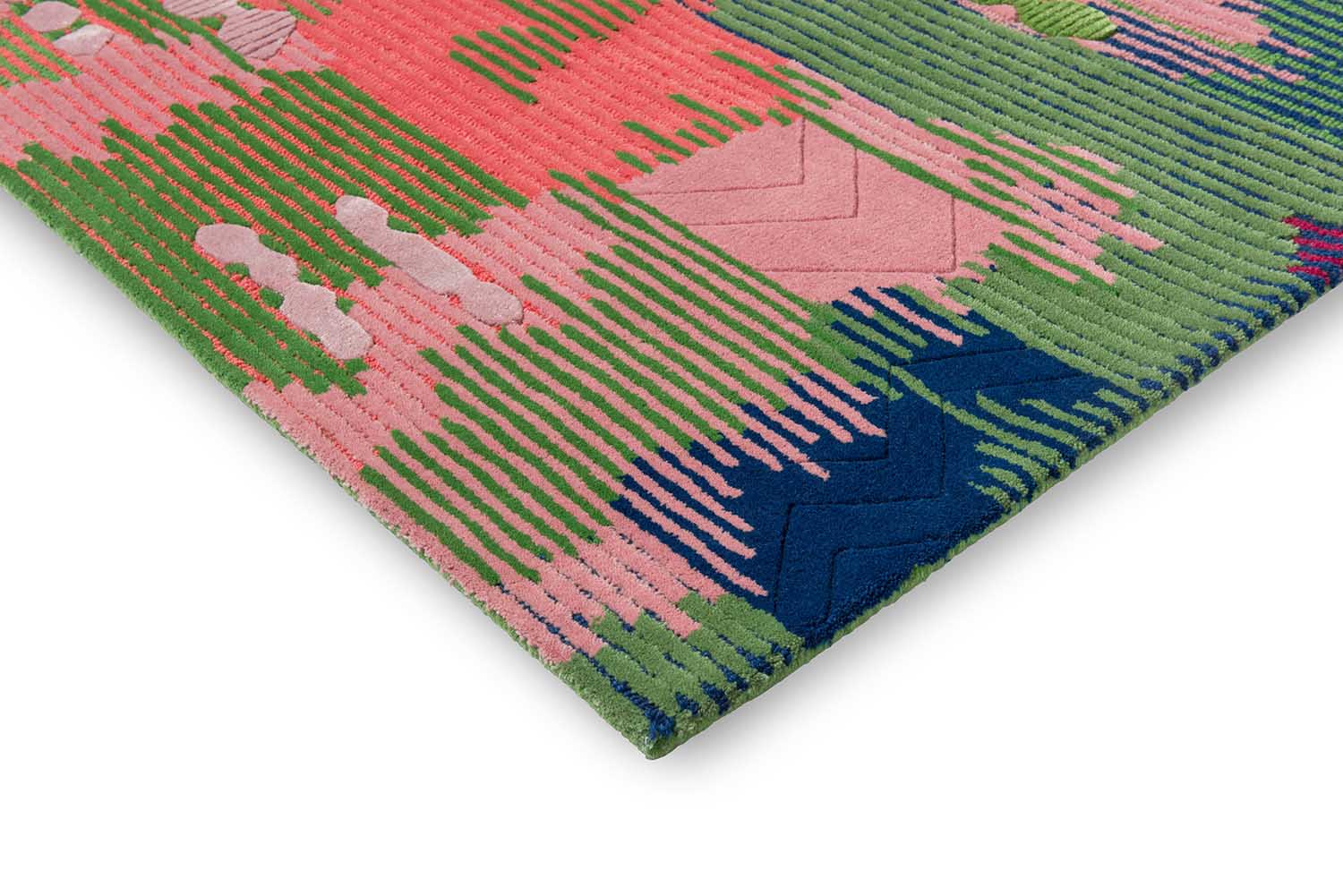 Wilderness peridot emerald rug green and pink