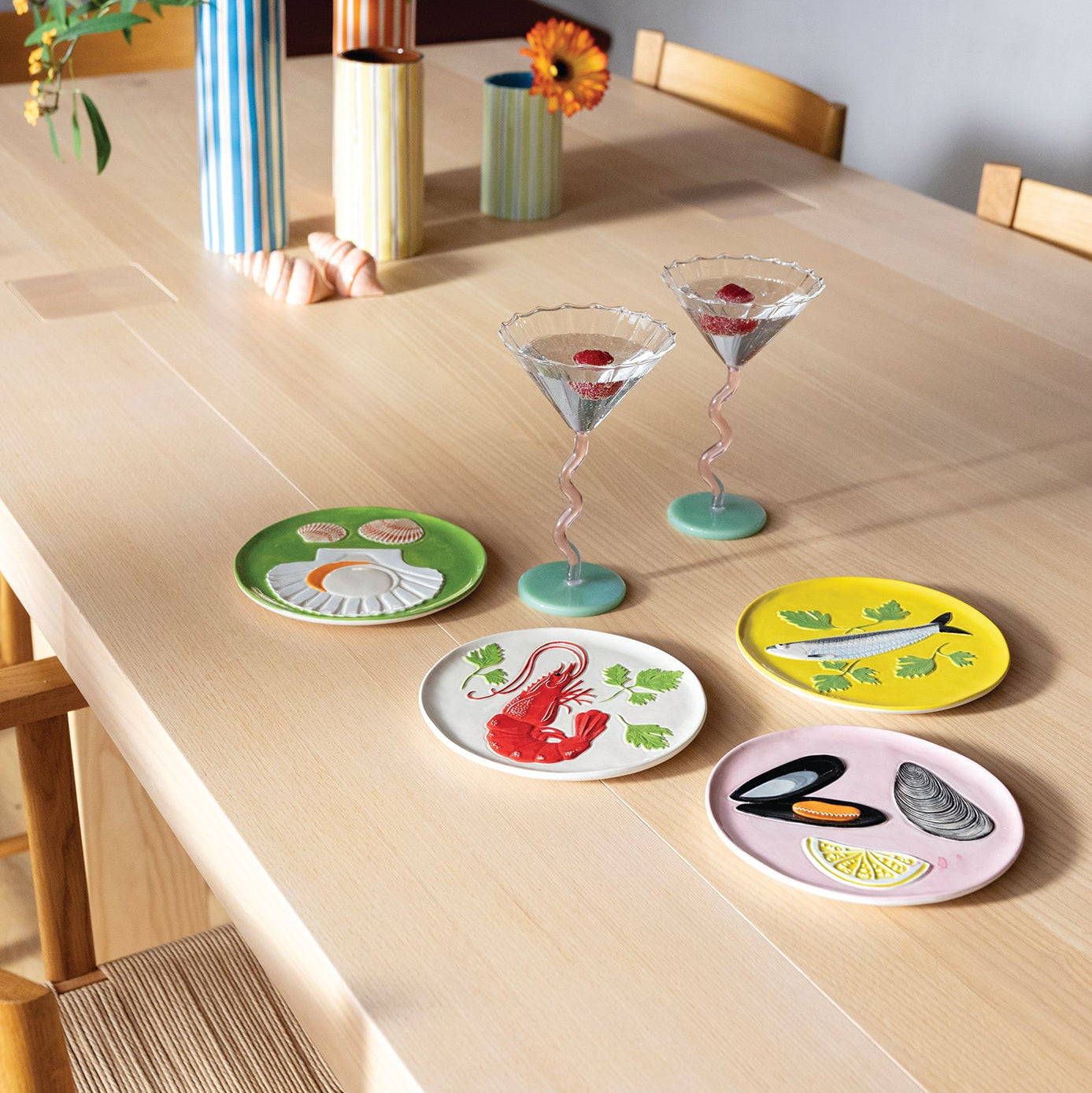 Sada dezertních talířů DE LA MER barevná