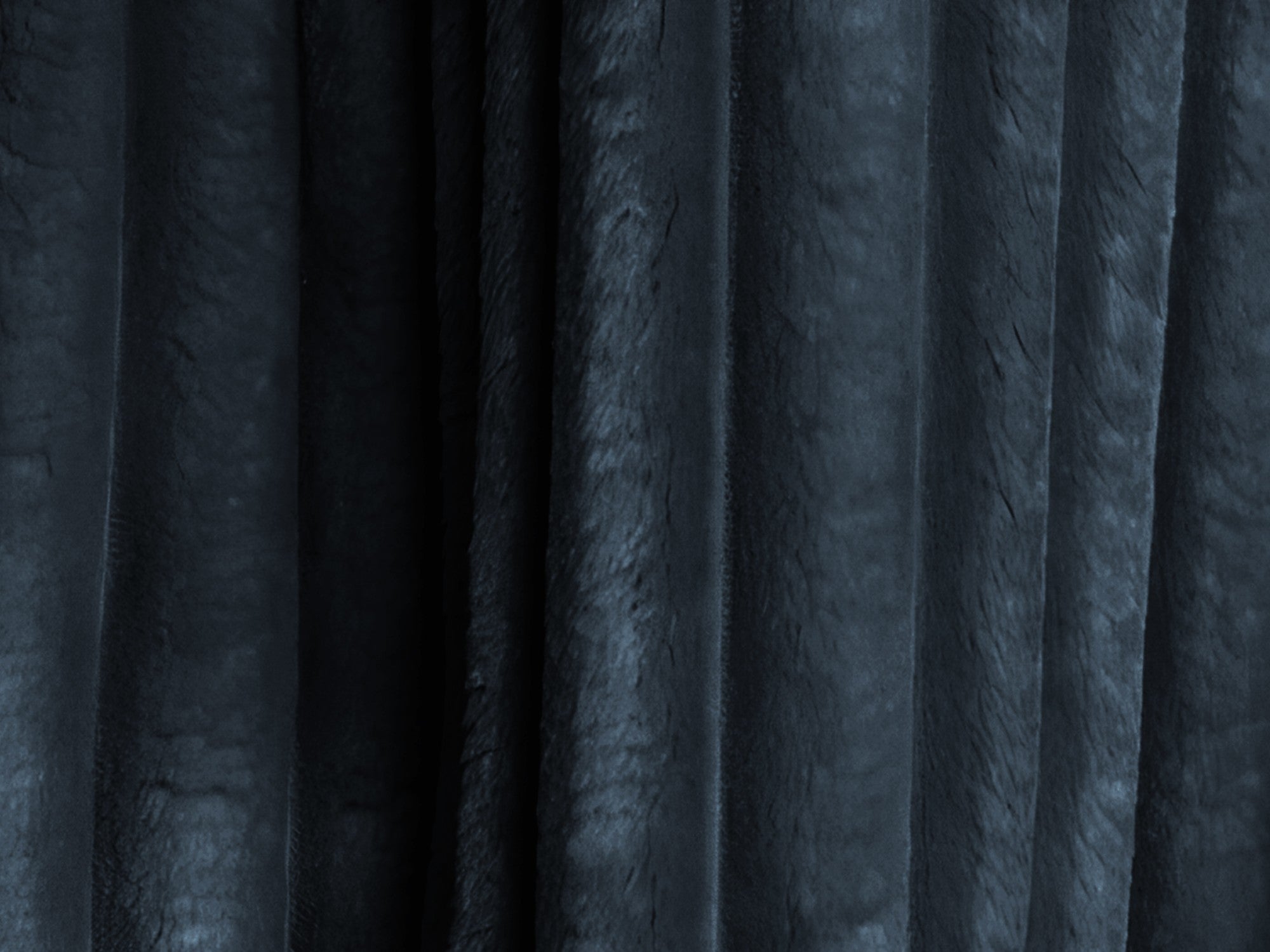 Pravostranný rohový gauč s funkcí spaní KONA královská modř štruks