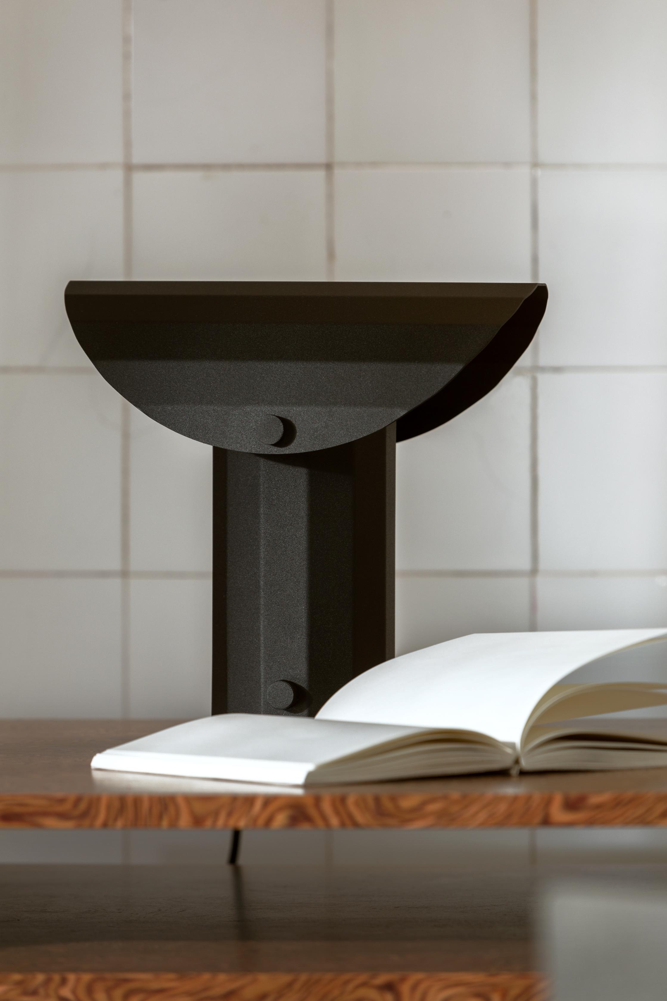 Stolní lampa APOLIN černá